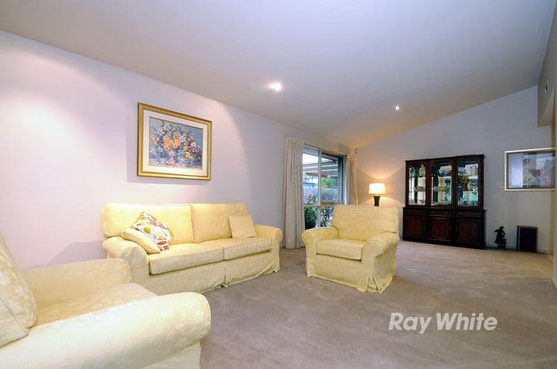 7 Armstrong Drive, ROWVILLE VIC 3178, Rowville - Thumbnail 7