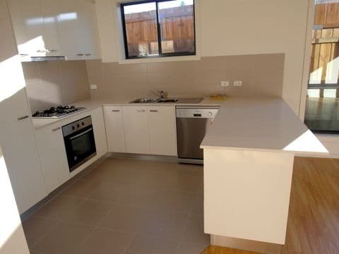 10 Alfred Street, NOBLE PARK VIC 3174, Noble Park - Thumbnail 8