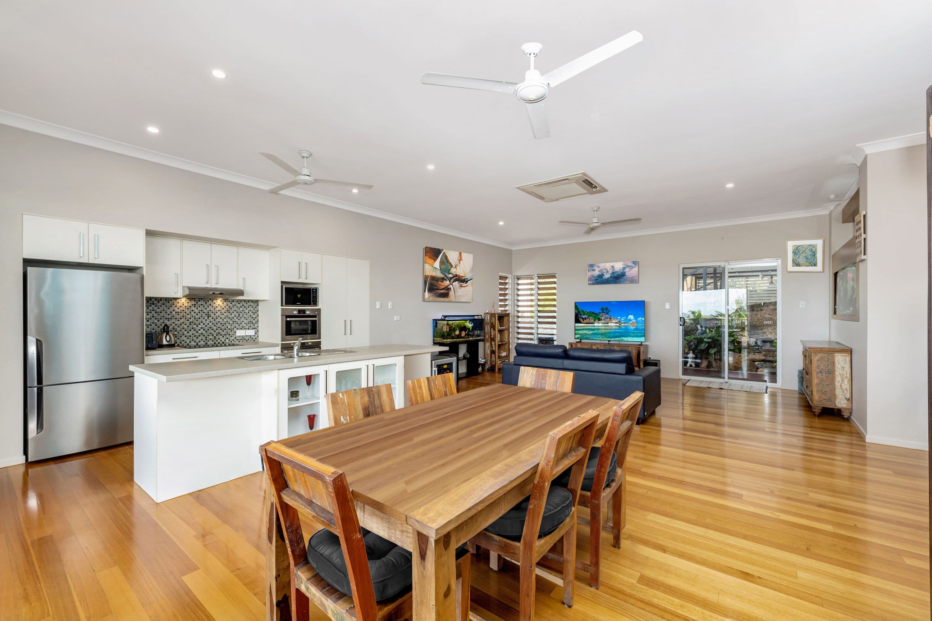 17 Mont Blanc Place, Mount Louisa QLD 4814, Mount Louisa - Thumbnail 4