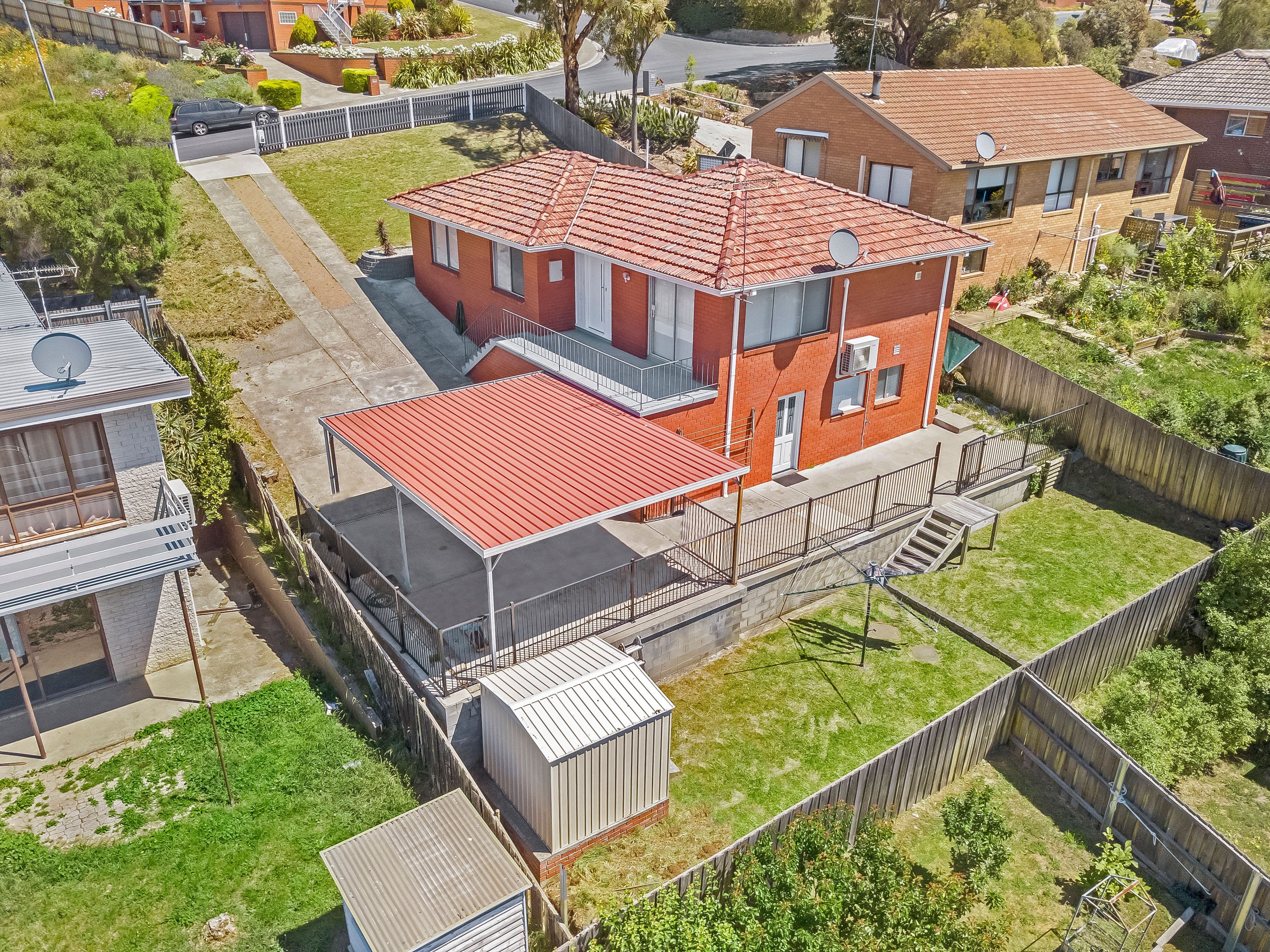 16 Chandos Drive, Berriedale TAS 7011, Berriedale - Thumbnail 3