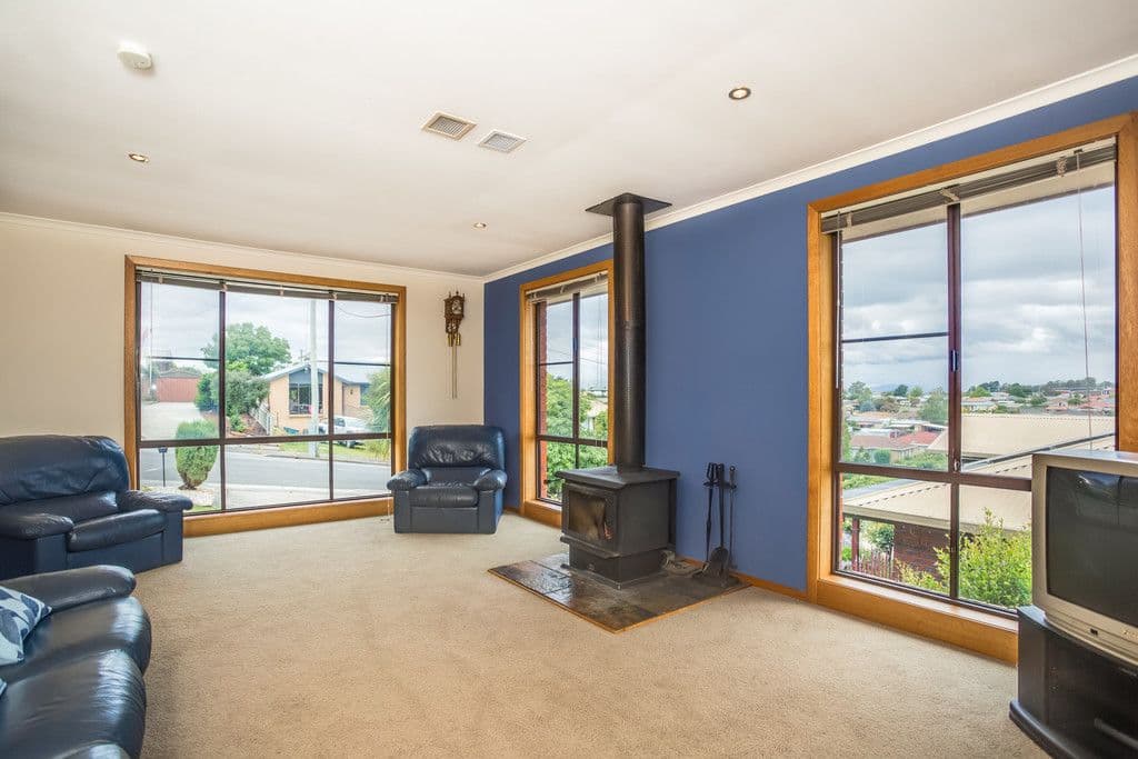 74 Rowland Crescent, Summerhill TAS 7250, Summerhill - Thumbnail 5