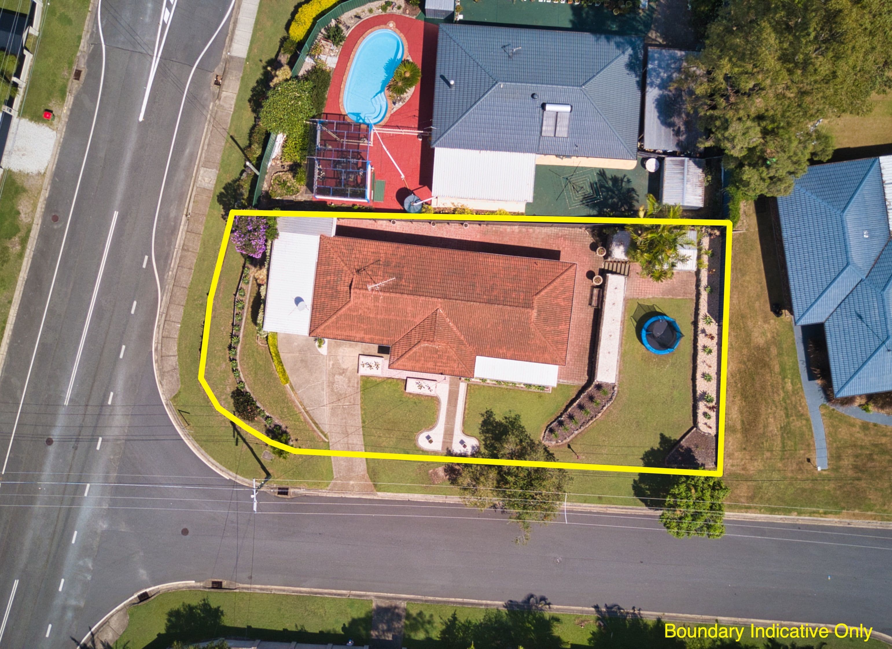 2 Kiowa Drive, Mudgeeraba QLD 4213, Mudgeeraba - Thumbnail 2