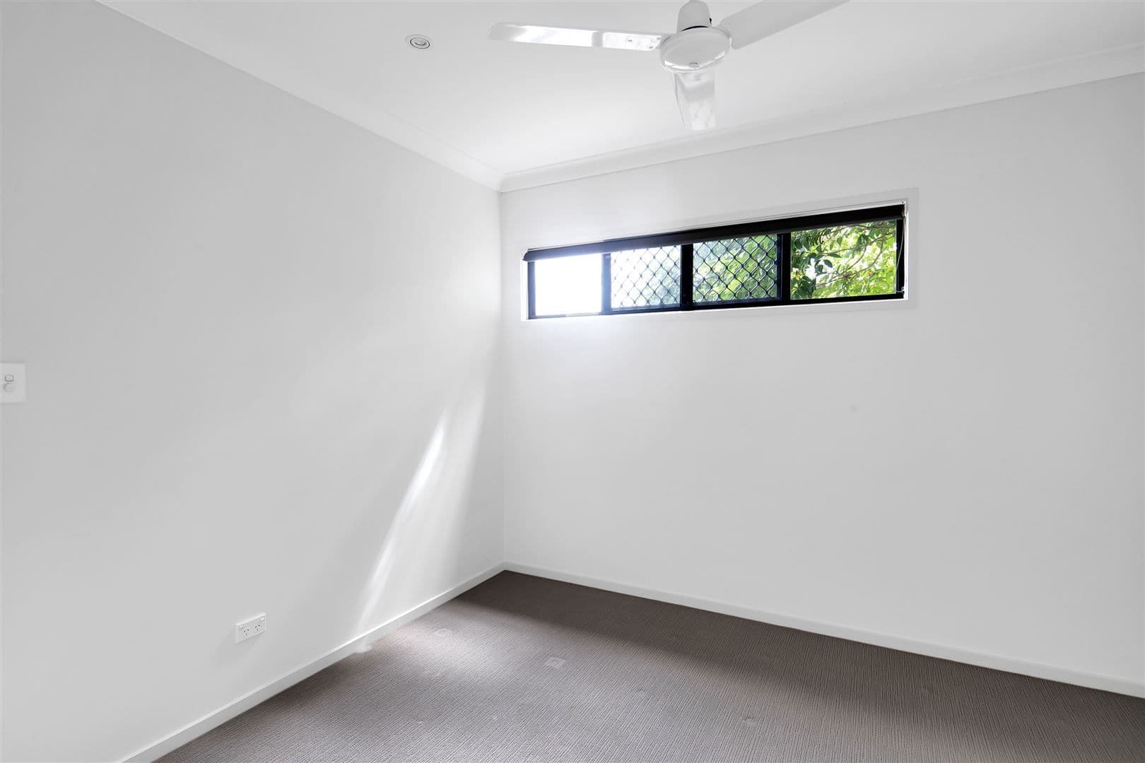 17 Macbeth Street, Kingston QLD 4114, Kingston - Thumbnail 6
