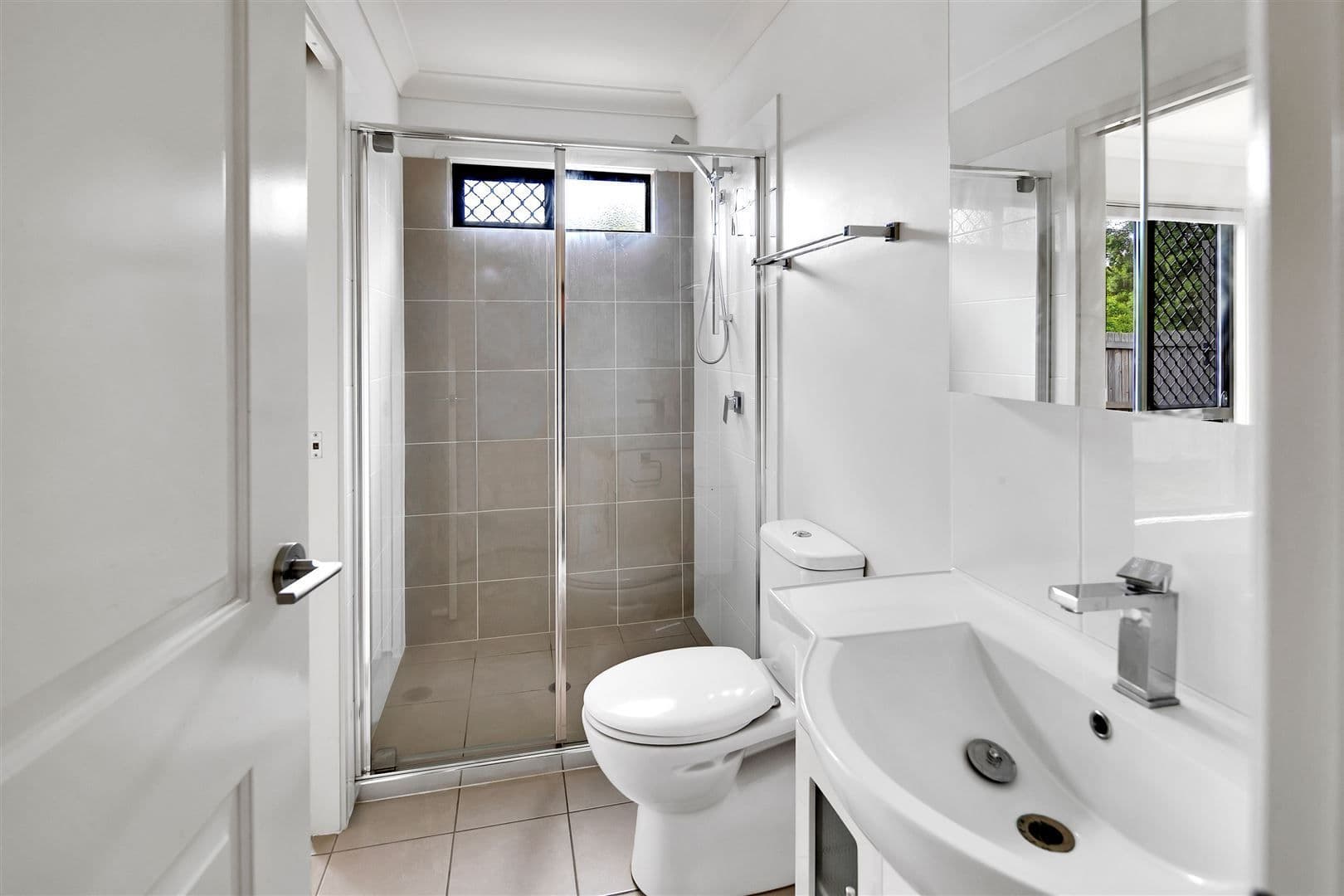 17 Macbeth Street, Kingston QLD 4114, Kingston - Thumbnail 7