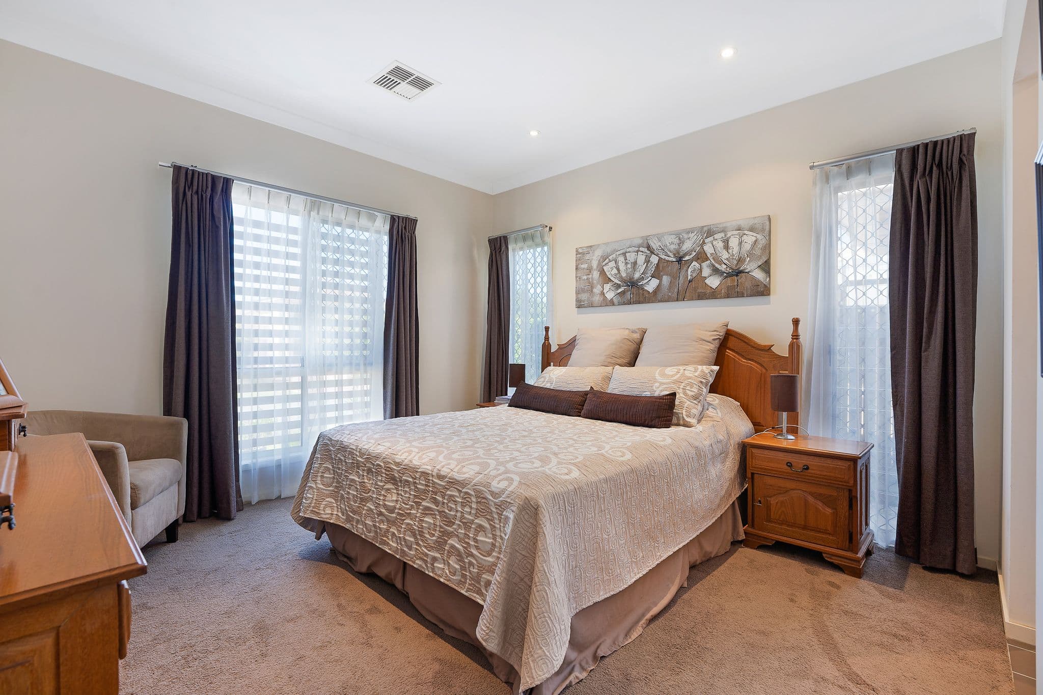 11 Staghorn Parade, North Lakes QLD 4509, North Lakes - Thumbnail 2