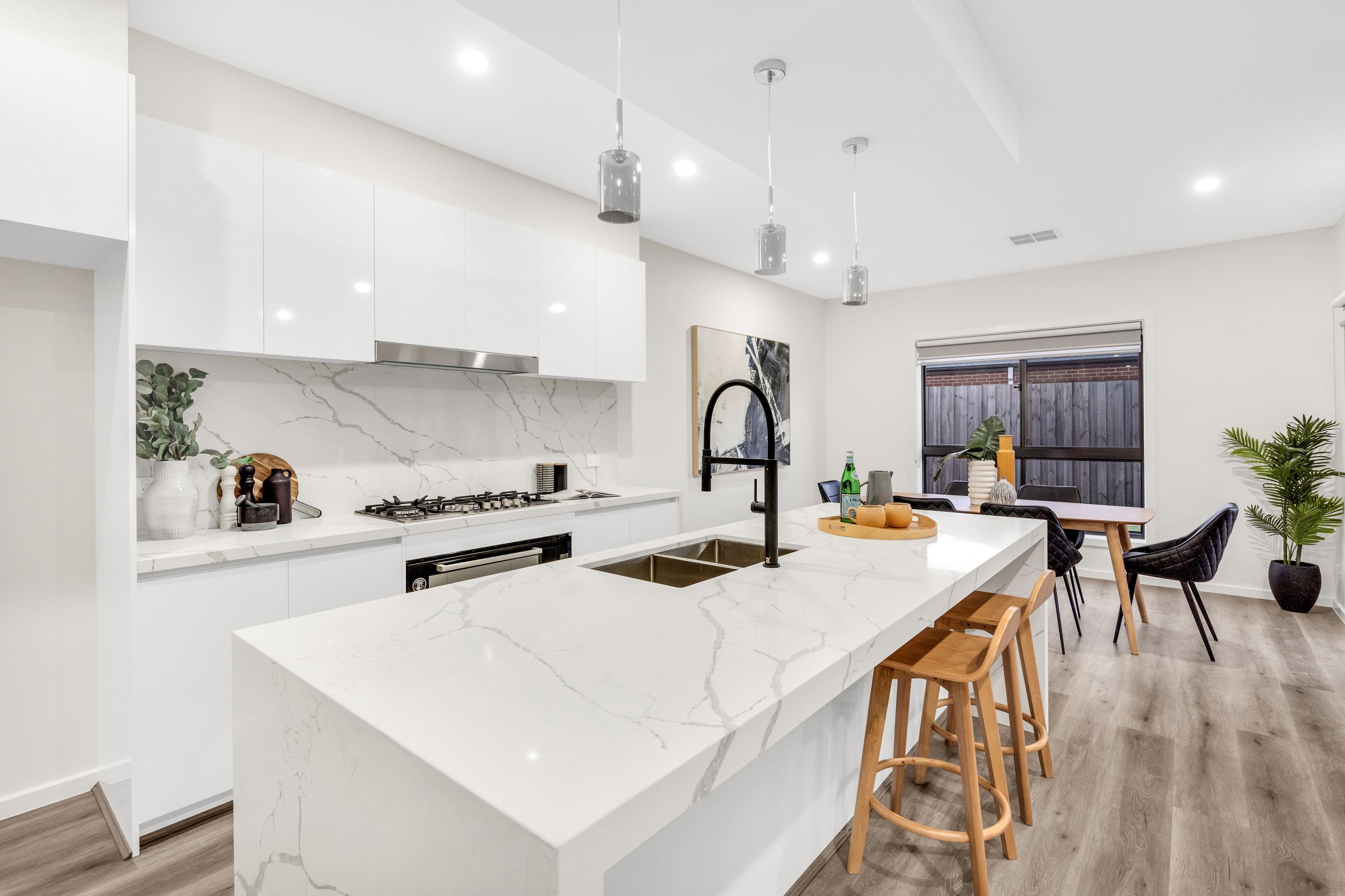 9 Nutmeg Avenue, Mickleham VIC 3064, Mickleham - Thumbnail 5