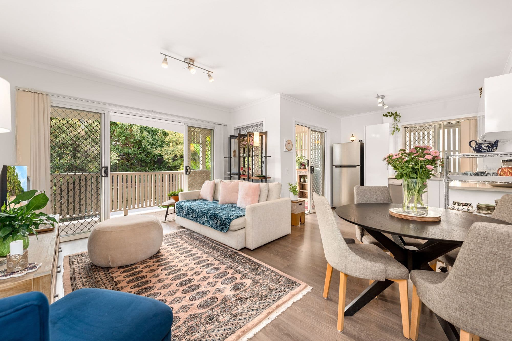 78 Lawson Street, Morningside QLD 4170, Morningside - Thumbnail 2