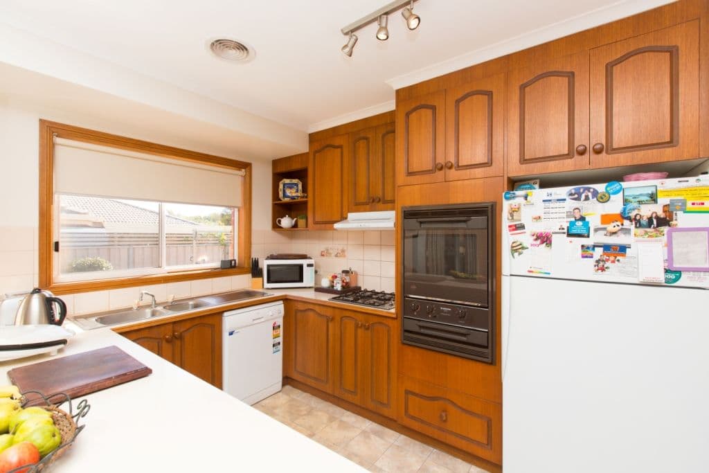 6 Patricia Drive, MILDURA VIC 3500, Mildura - Thumbnail 2