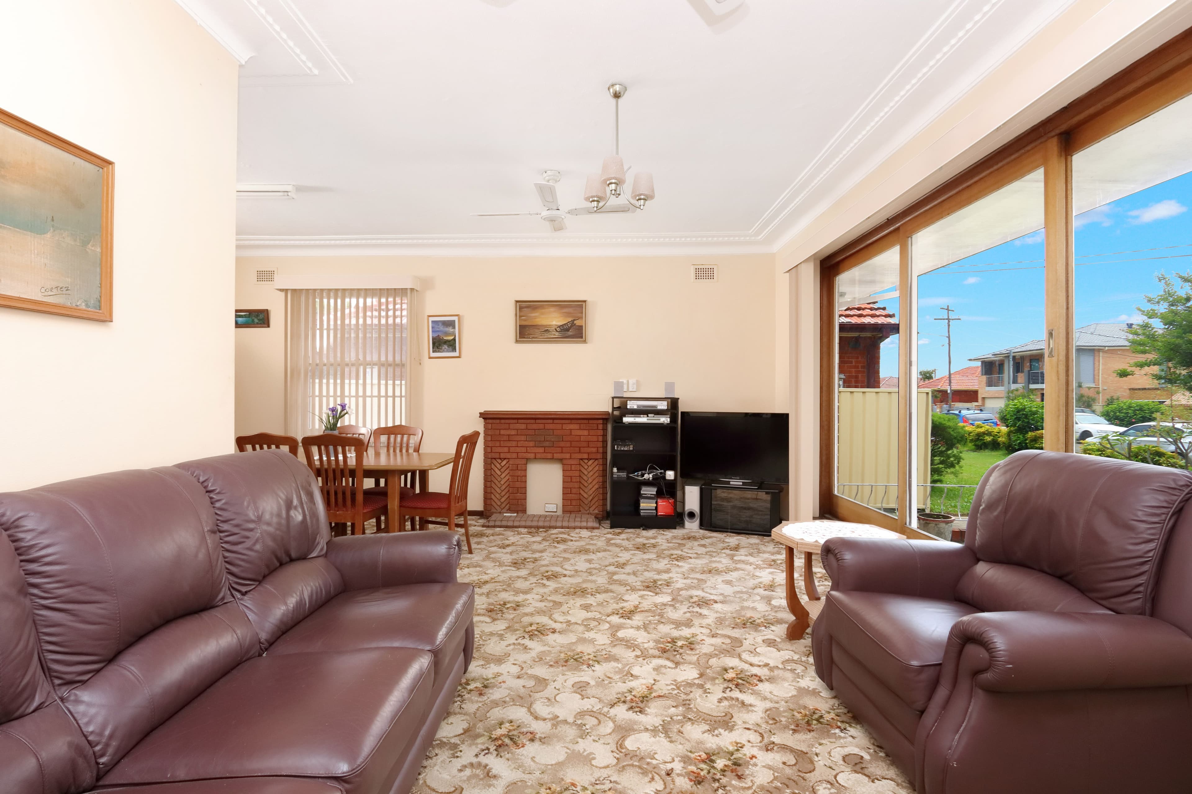 61 Lachal Avenue, Kogarah - Thumbnail 2