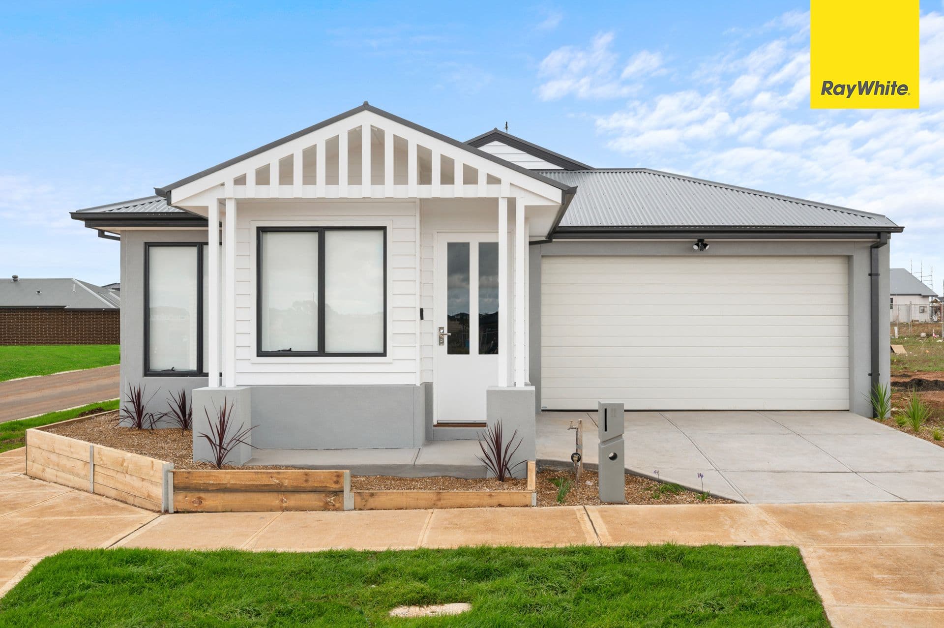 11 Councillor Drive, WEIR VIEWS VIC 3338, Weir Views - Image 1