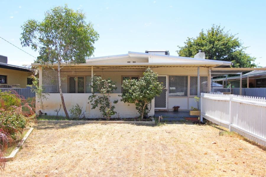 191 Gabriel Street, Cloverdale WA 6105, Cloverdale - Image 1