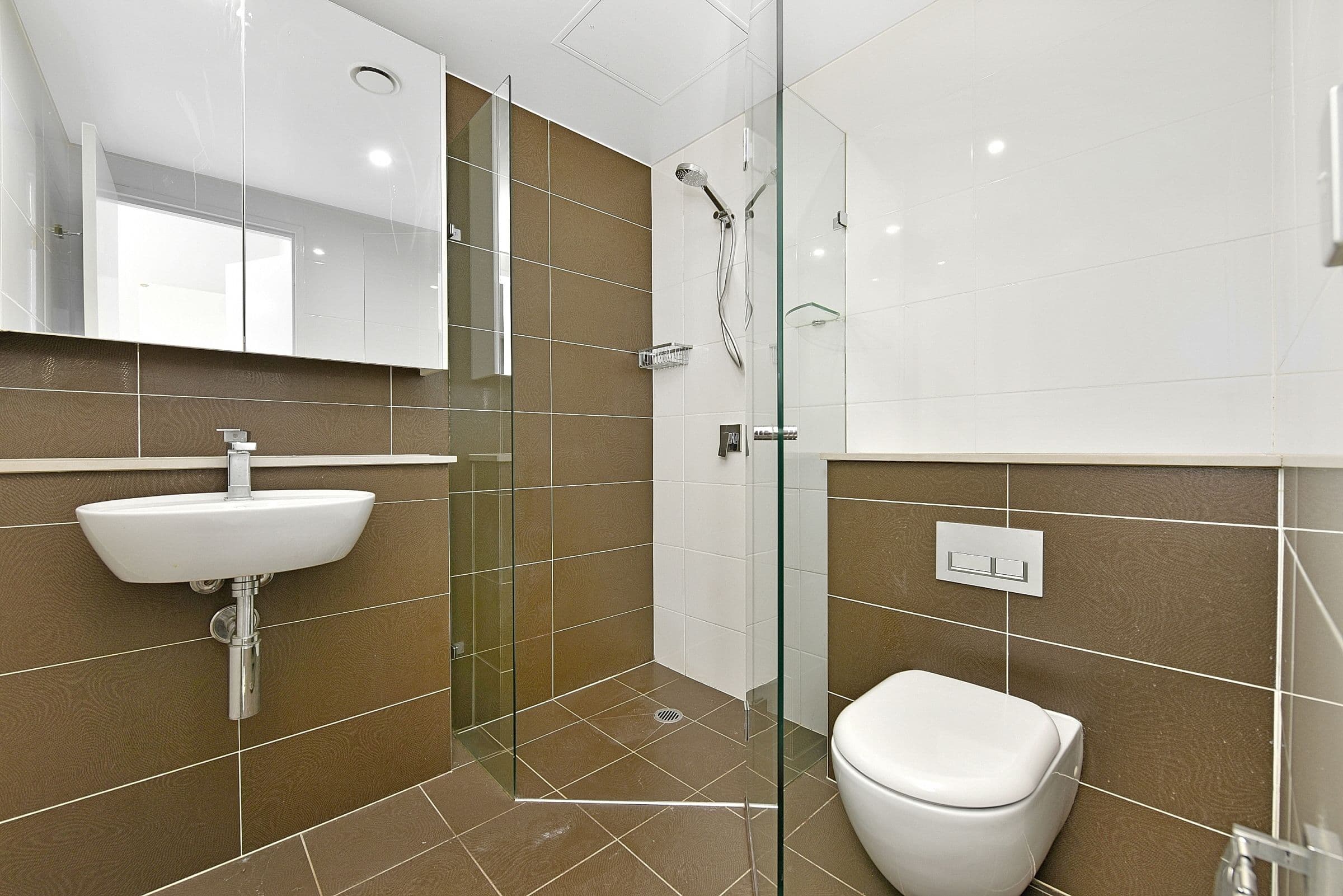 2 Meredith Avenue, Rhodes NSW 2138, Rhodes - Thumbnail 5