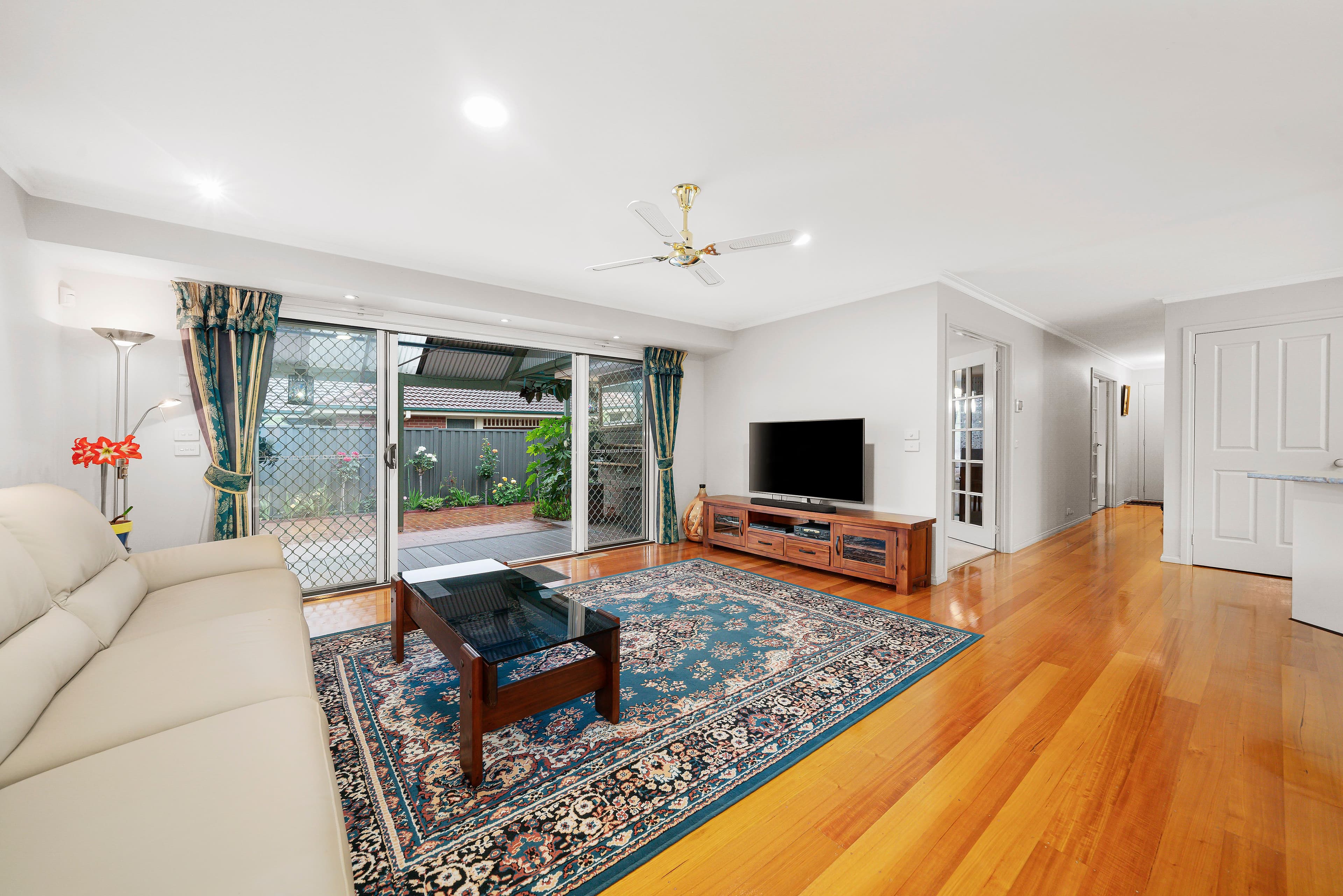 19 Hodges Close, Rowville VIC 3178, Rowville - Thumbnail 3