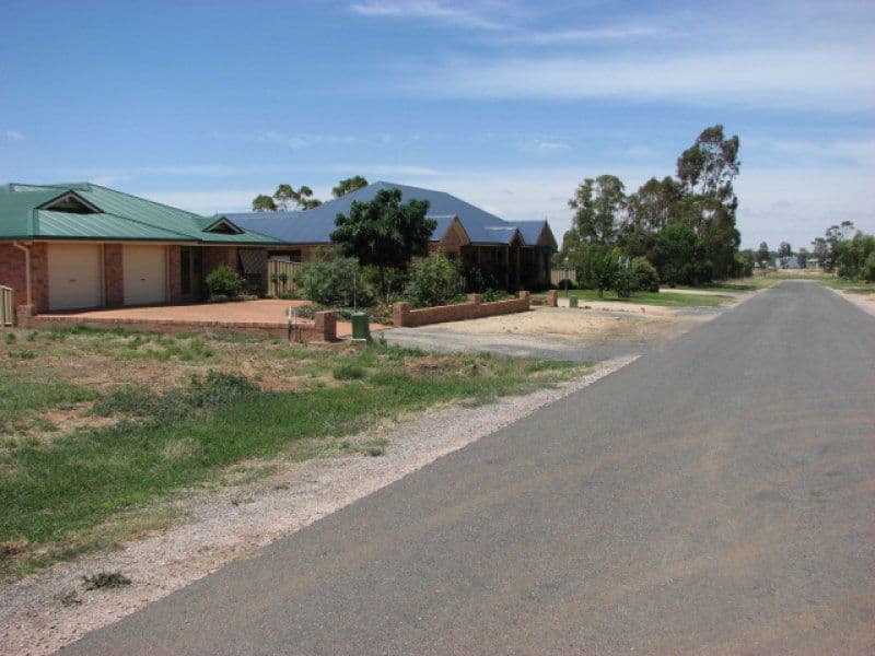 25 Kent Street, FORBES NSW 2871, Forbes - Thumbnail 2