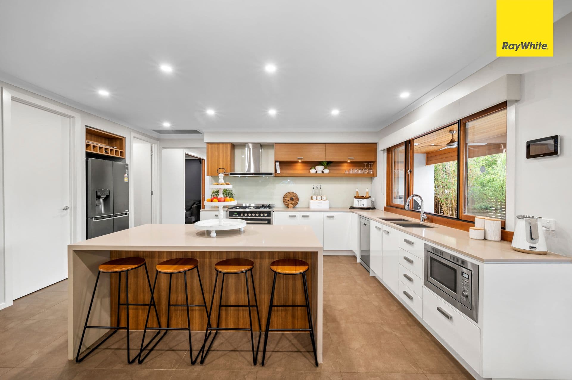21 Castletown Boulevard, WEIR VIEWS VIC 3338, Weir Views - Thumbnail 7