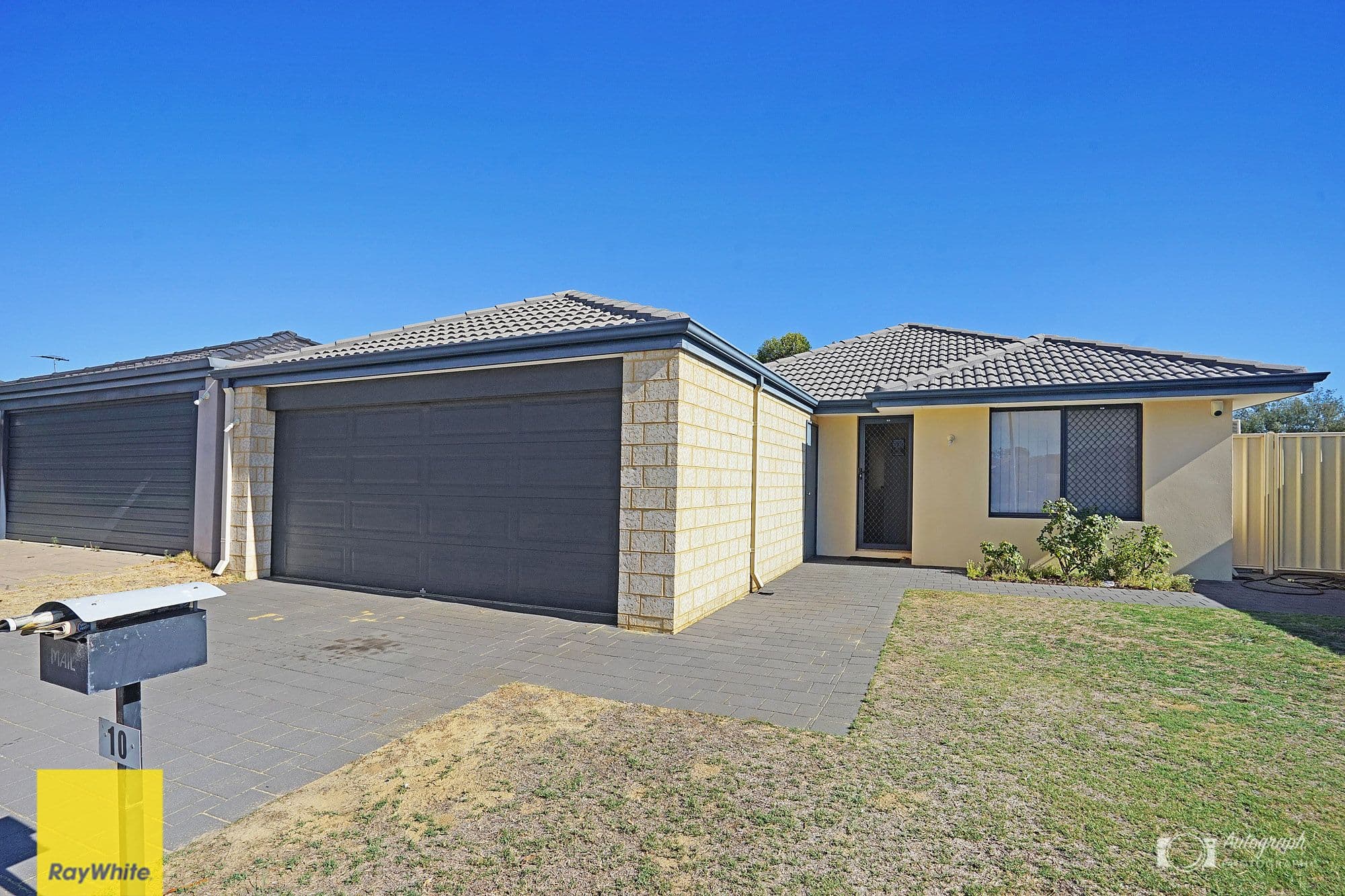 10 Saffron Way, Landsdale WA 6065, Landsdale - Thumbnail 2