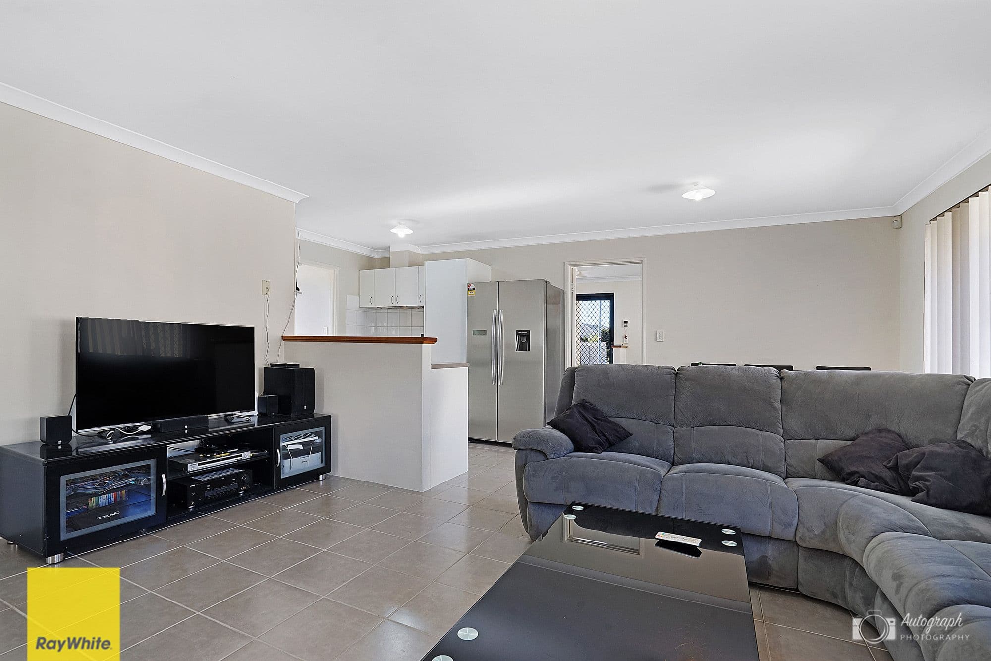 10 Saffron Way, Landsdale WA 6065, Landsdale - Thumbnail 8