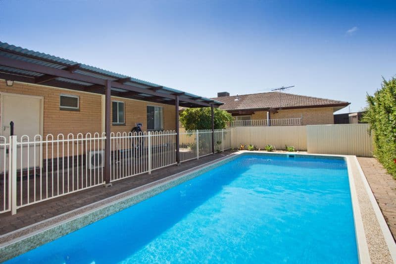 25 Lincoln Avenue, FULHAM GARDENS SA 5024, Fulham Gardens - Thumbnail 2