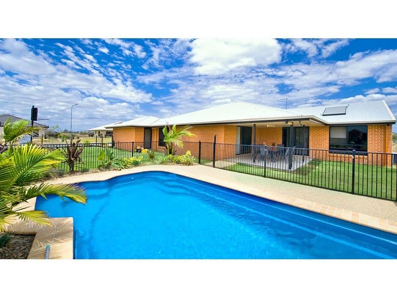 2 Osprey Court, PARKHURST QLD 4702, Parkhurst - Thumbnail 2