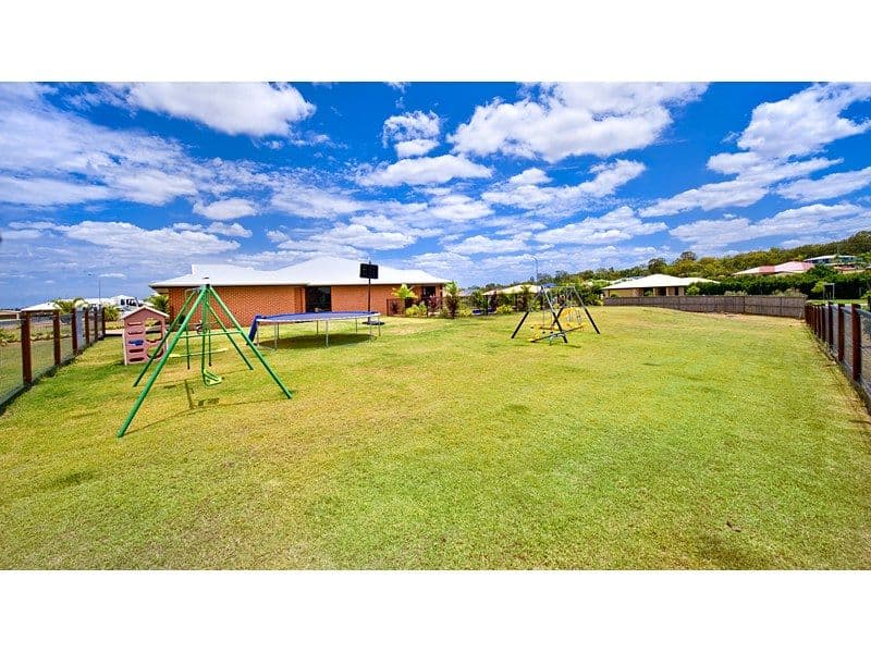 2 Osprey Court, PARKHURST QLD 4702, Parkhurst - Thumbnail 4