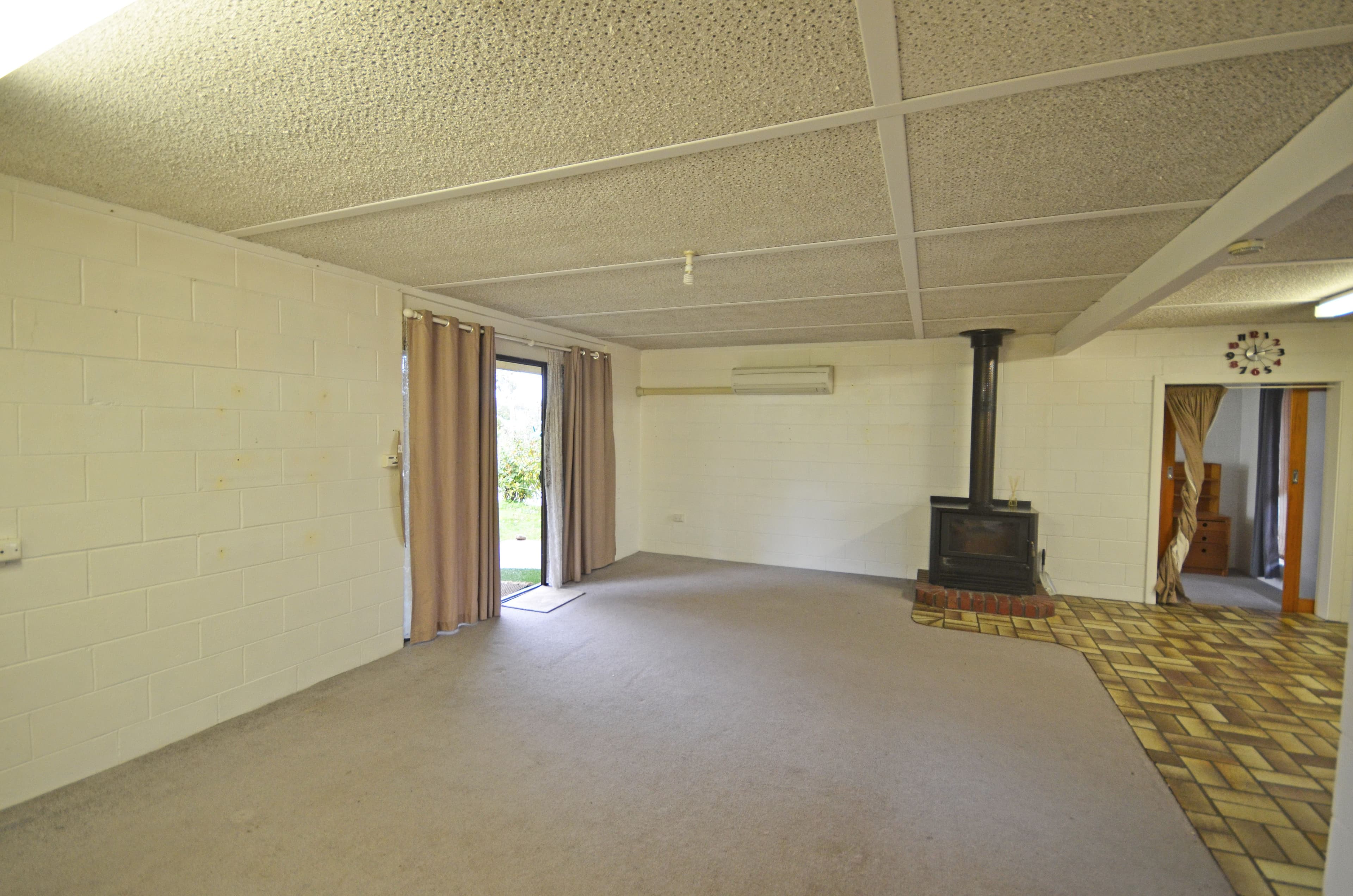 25 Mountain View Street, Avoca VIC 3467, Avoca - Thumbnail 2