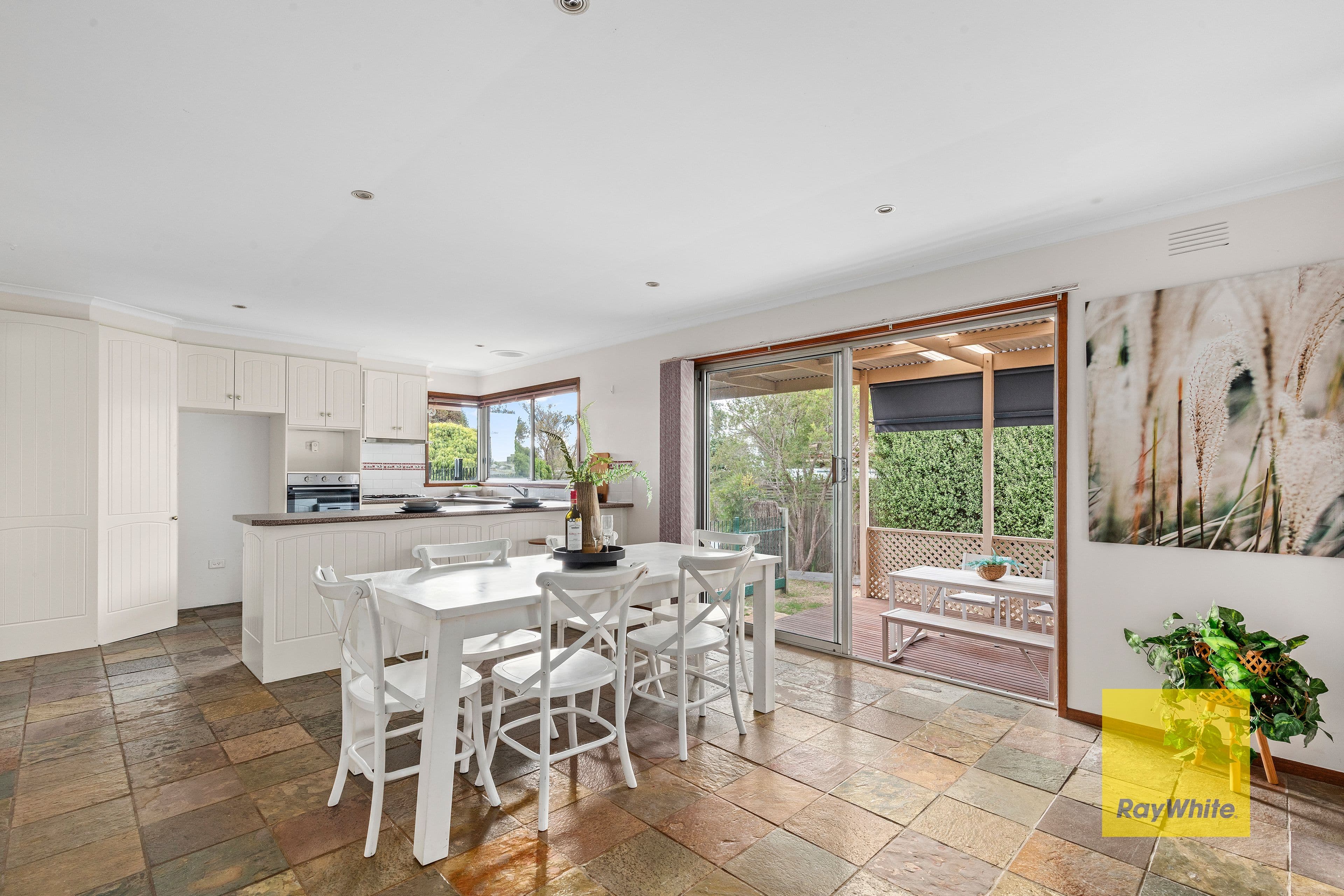 10 Allambie Street, Leopold VIC 3224, Leopold - Thumbnail 5