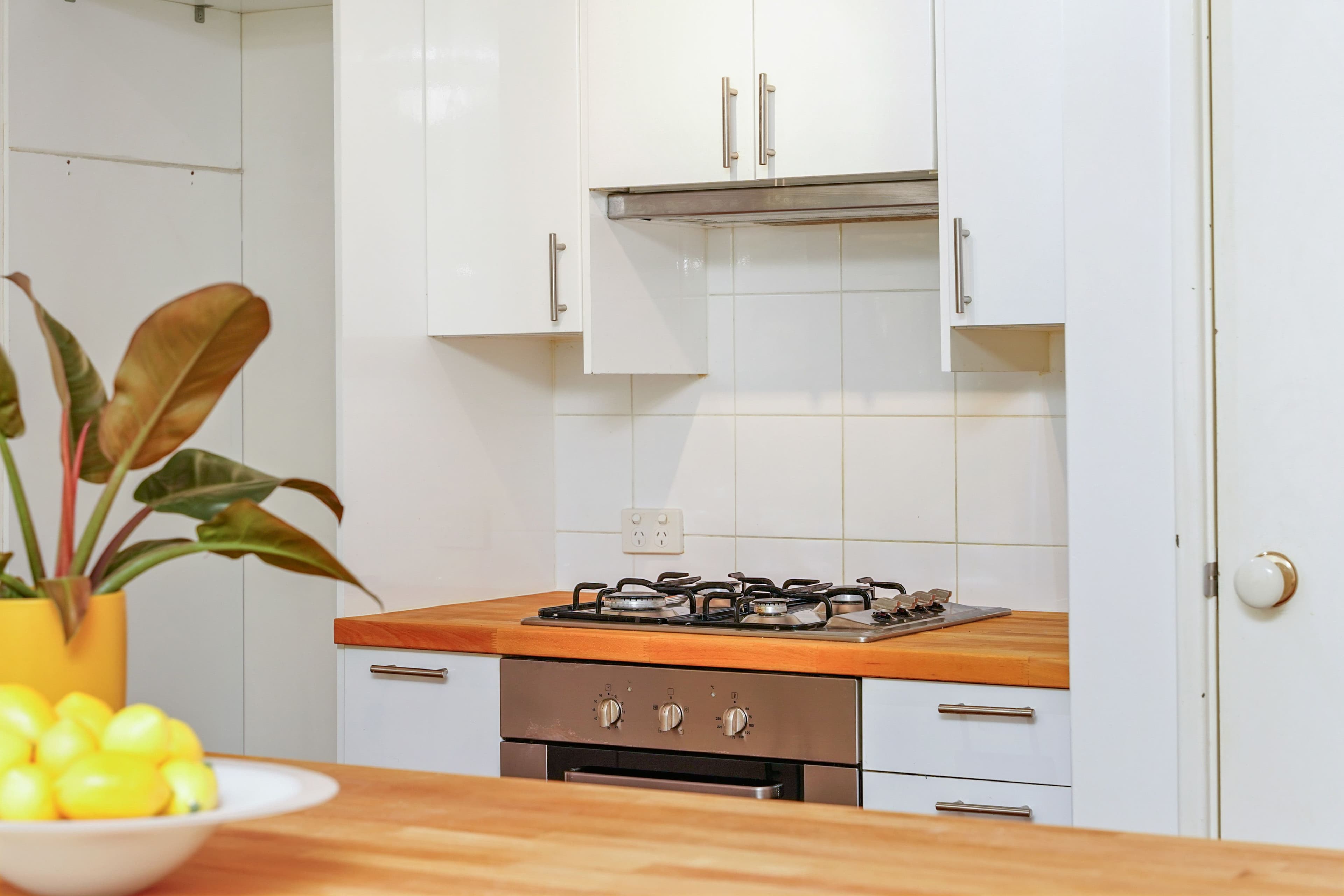 1 Cowan Street, Alfred Cove WA 6154, Alfred Cove - Thumbnail 3