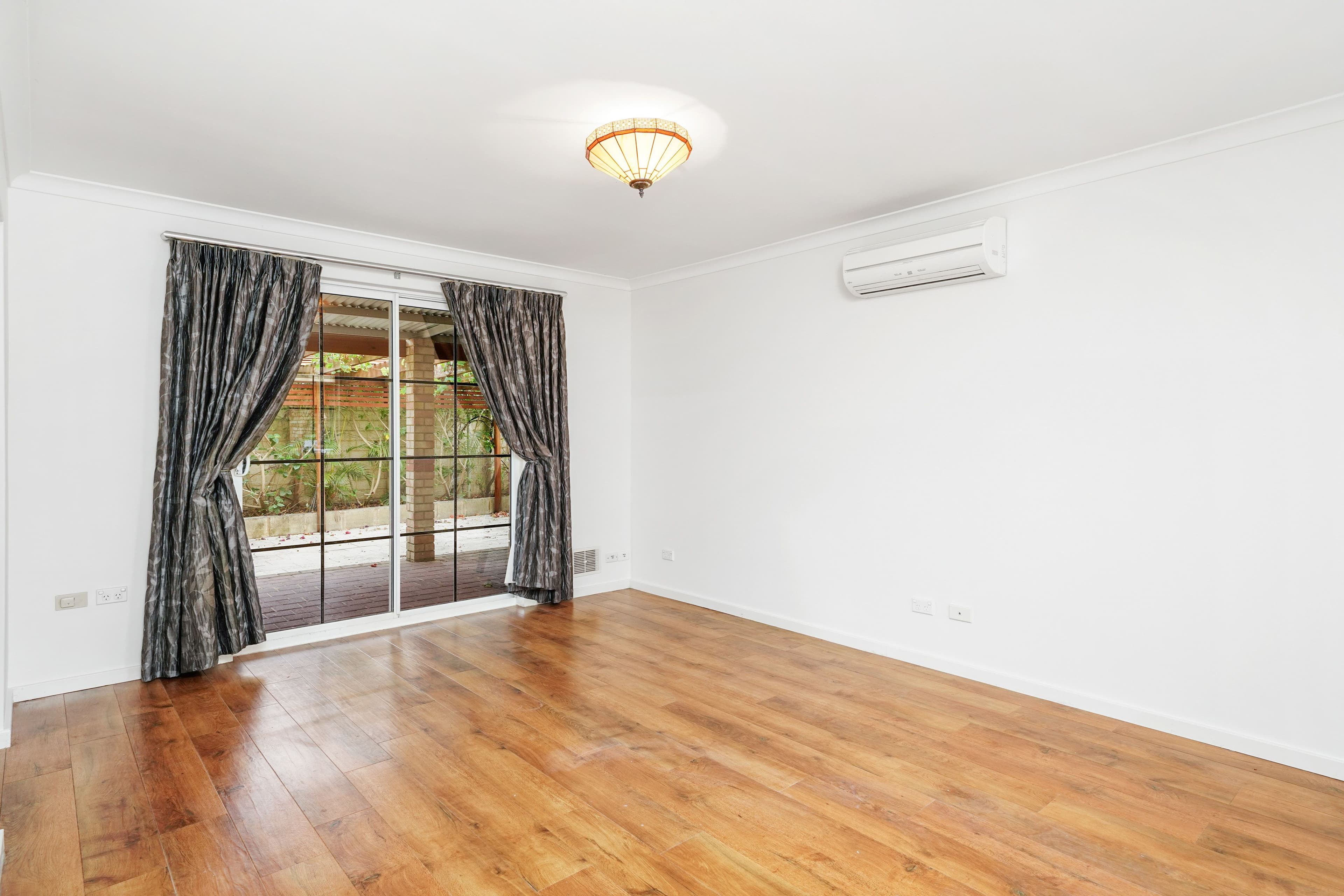 1 Cowan Street, Alfred Cove WA 6154, Alfred Cove - Thumbnail 8