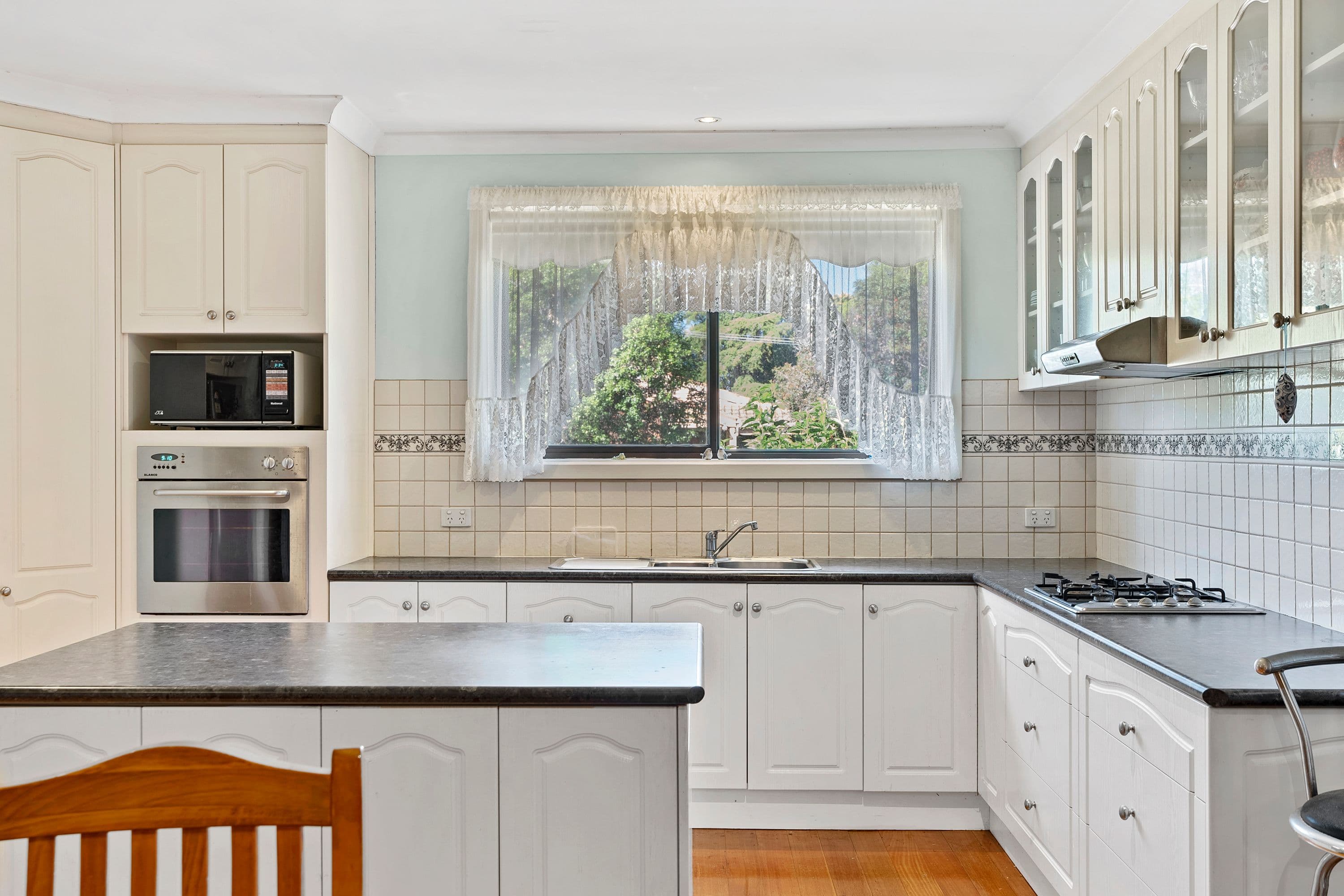 2 Closter Court, Bacchus Marsh VIC 3340, Bacchus Marsh - Thumbnail 4
