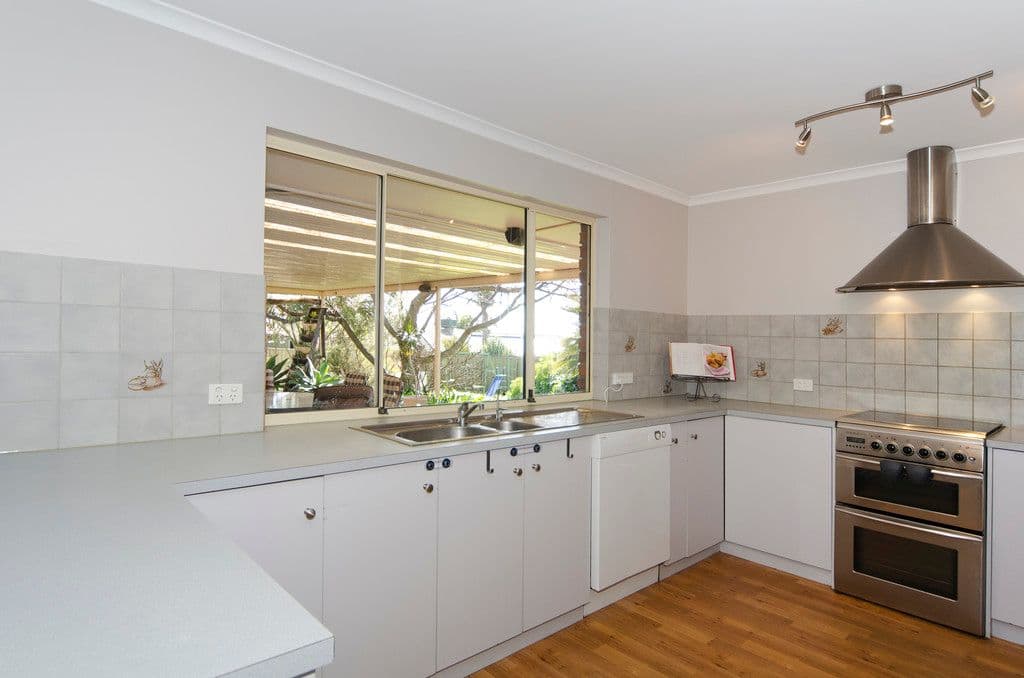 13 Goodrington Way, MOANA SA 5169, Moana - Thumbnail 4