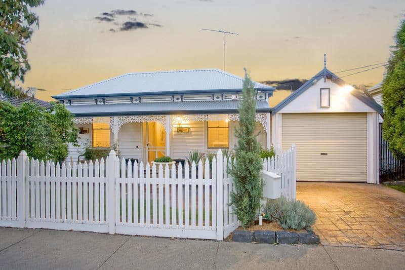 61  Saffron Street, NEWTOWN VIC 3220, Newtown - Thumbnail 2