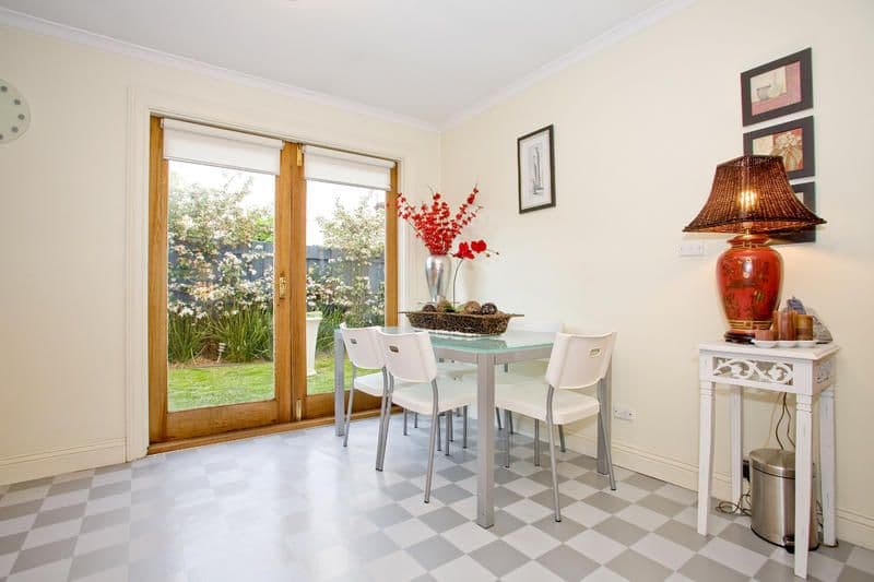 61  Saffron Street, NEWTOWN VIC 3220, Newtown - Thumbnail 5