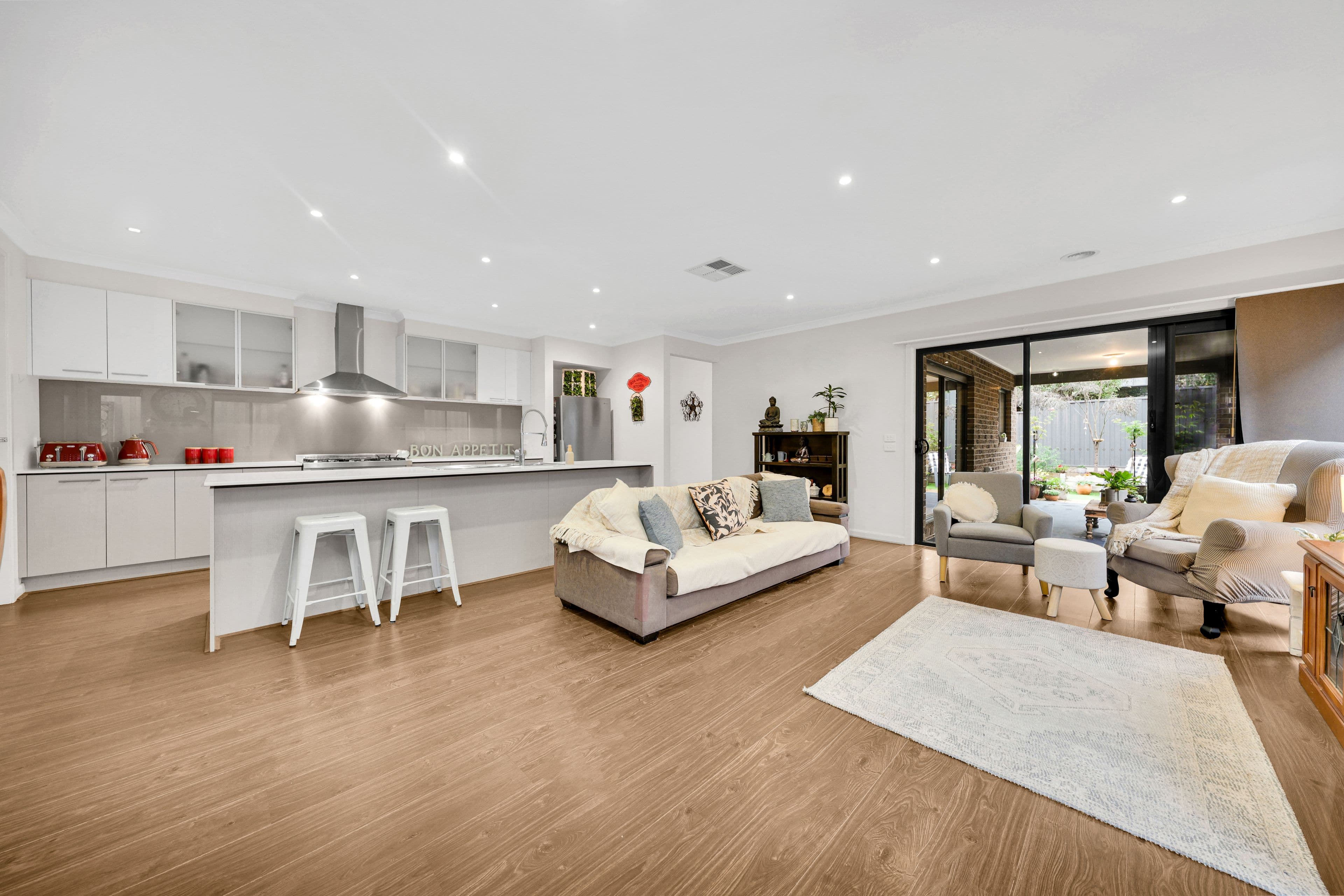 18 Clyde Road, Mernda VIC 3754, Mernda - Thumbnail 6