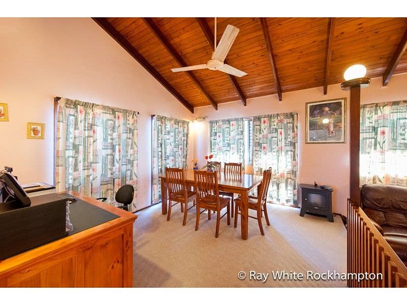 12 Thomas Street, NORMAN GARDENS QLD 4701, Norman Gardens - Thumbnail 5