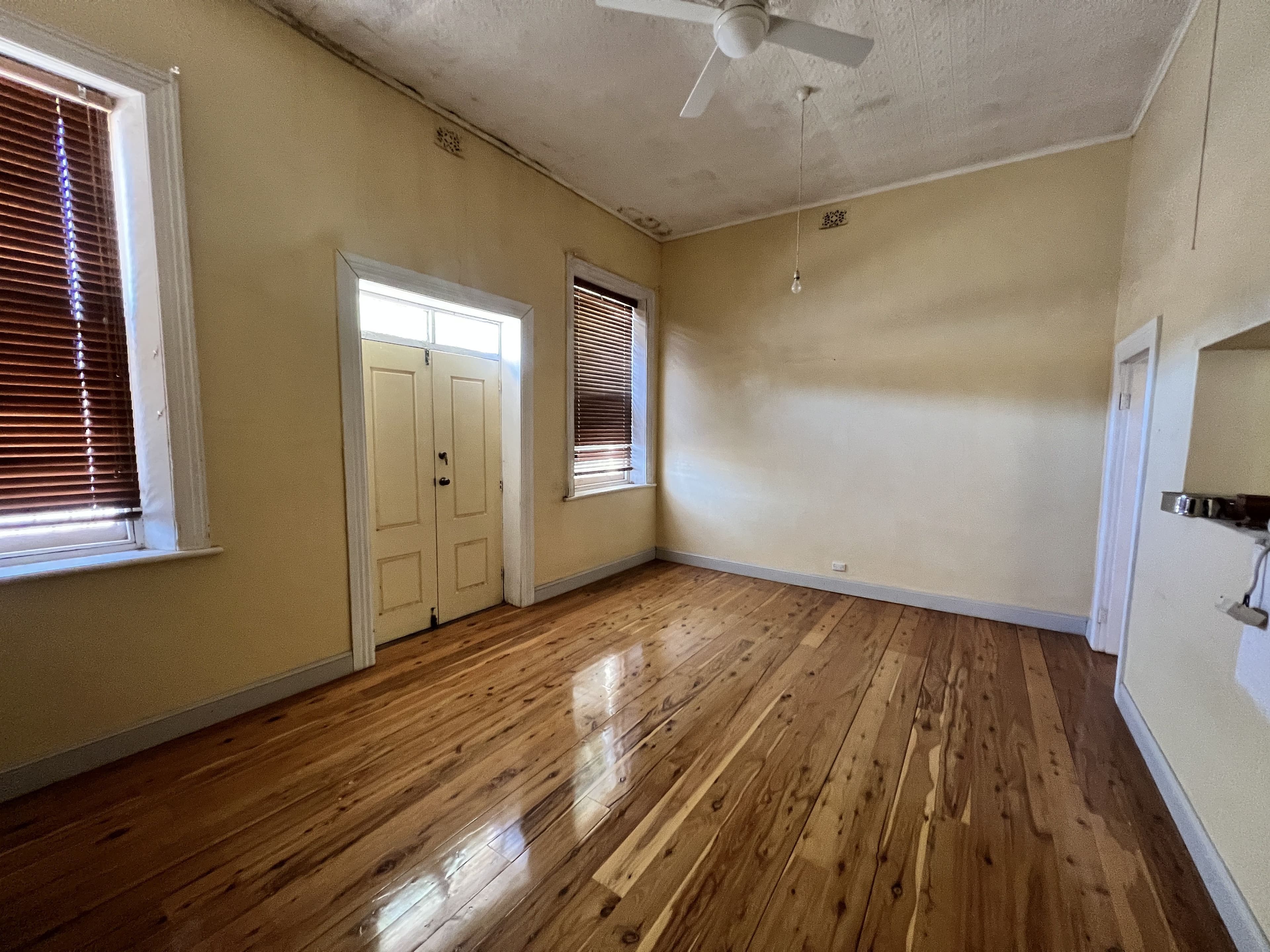 92 Crystal Street, Broken Hill NSW 2880, Broken Hill - Thumbnail 2