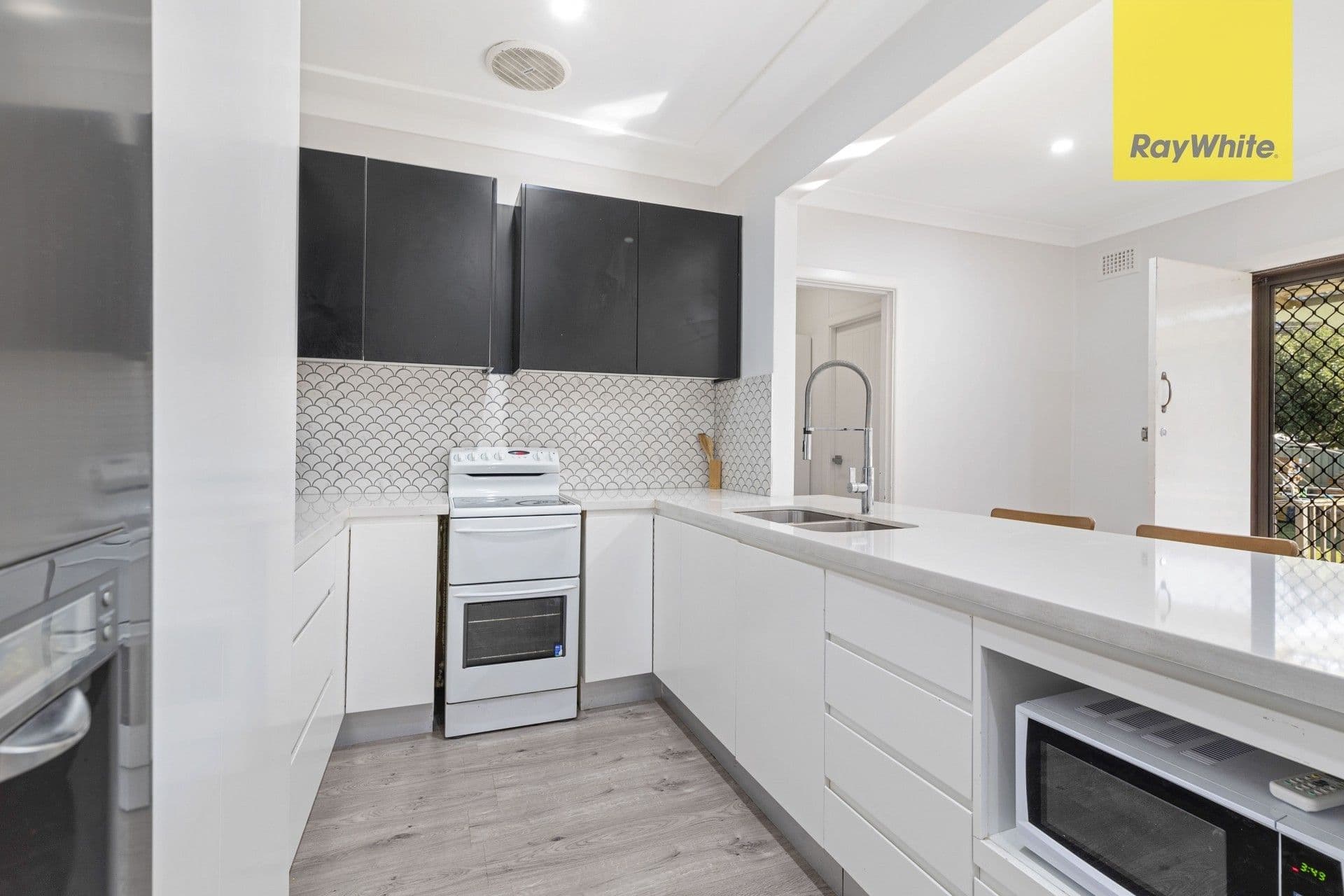 318 Excelsior Street, Guildford NSW 2161, Guildford - Thumbnail 4