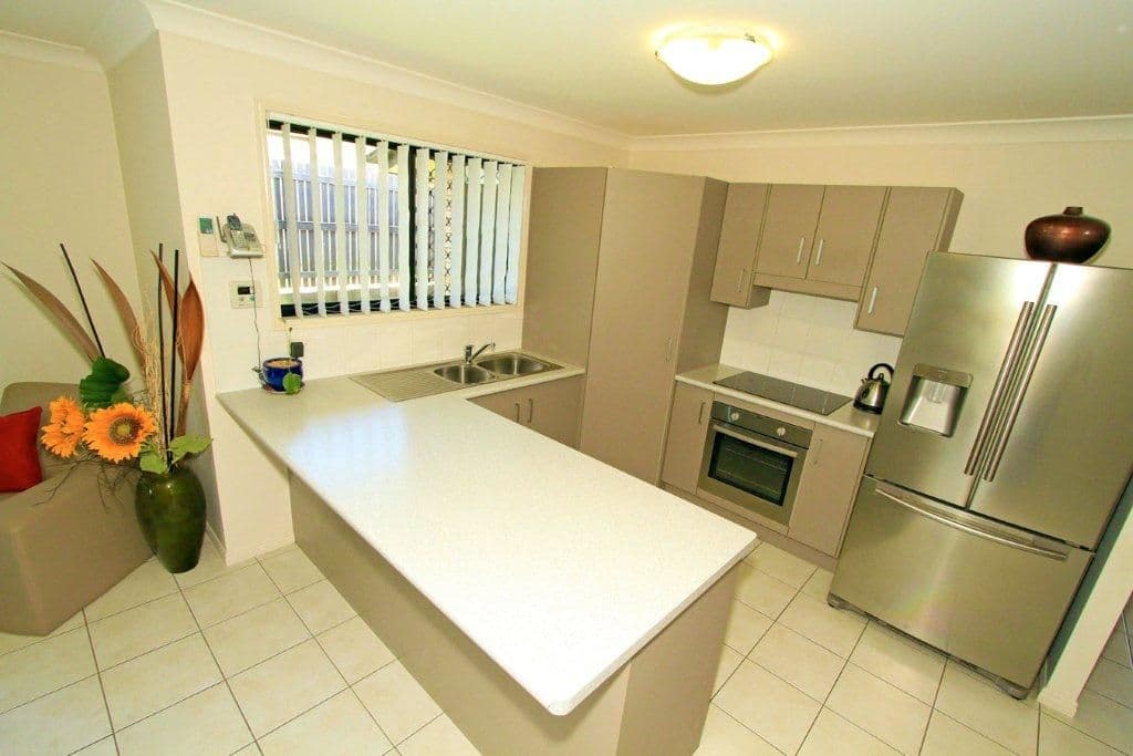1 Broadhurst Drive, GRACEMERE QLD 4702, Gracemere - Thumbnail 2
