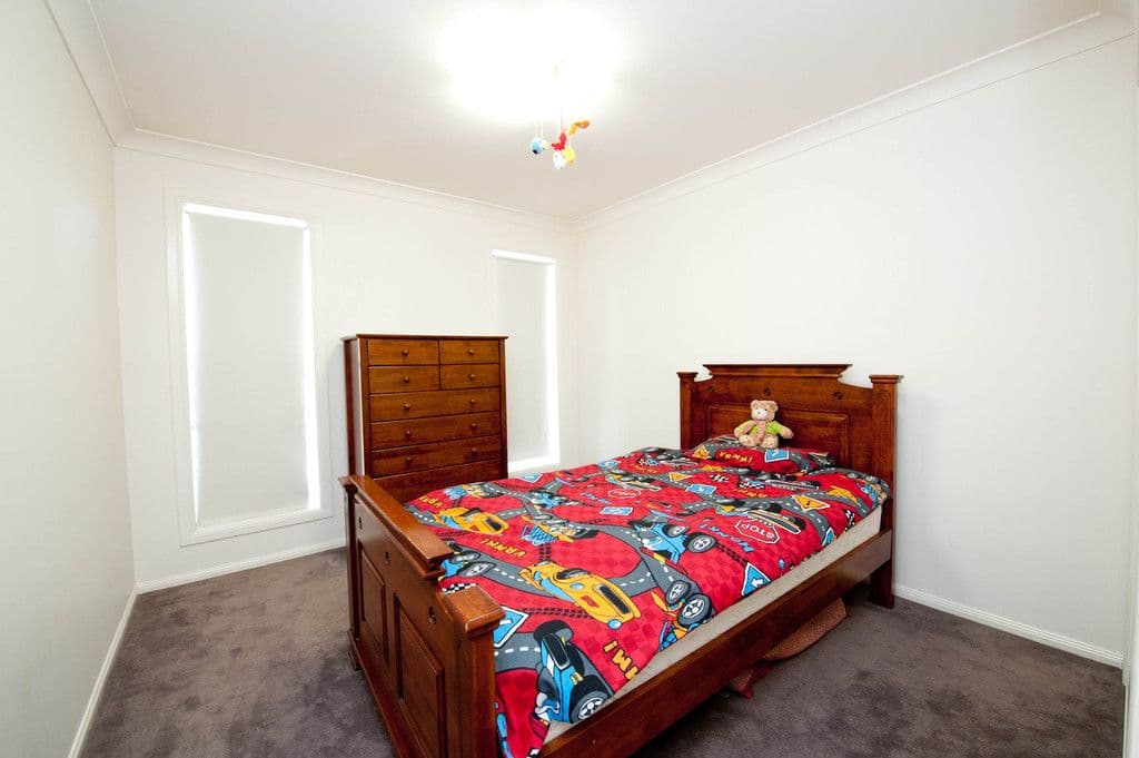 33 Bouganvillea Drive, Middle Ridge QLD 4350, Middle Ridge - Thumbnail 6