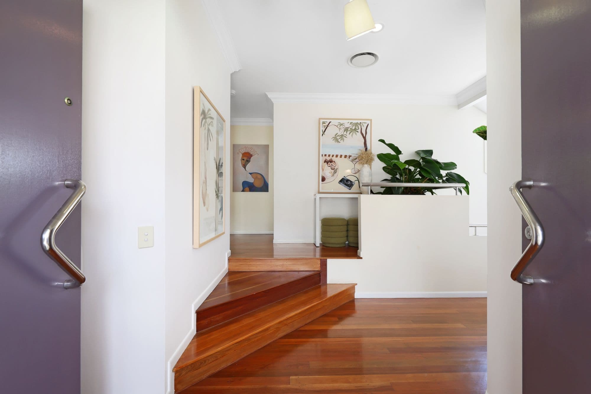 9 Larentia Street, Currumbin Waters QLD 4223, Currumbin Waters - Thumbnail 3