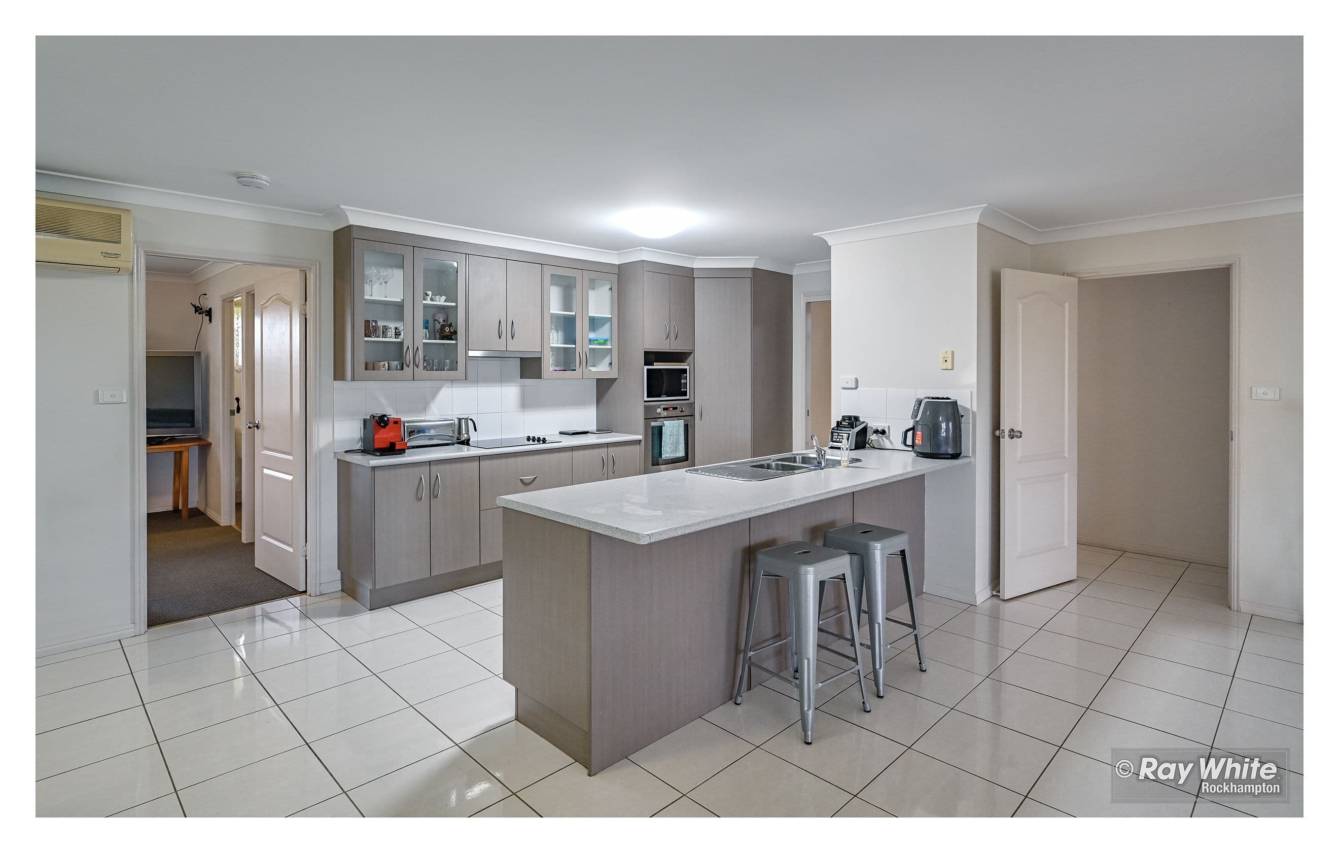39 RIVER ROSE Drive, Norman Gardens QLD 4701, Norman Gardens - Thumbnail 3