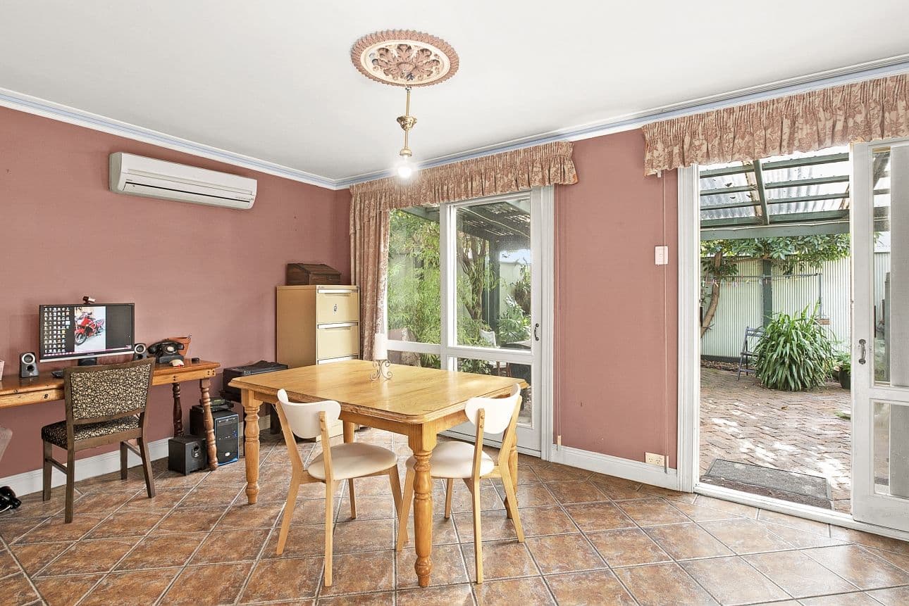 12 Laira Street, Geelong West VIC 3218, Geelong West - Thumbnail 4