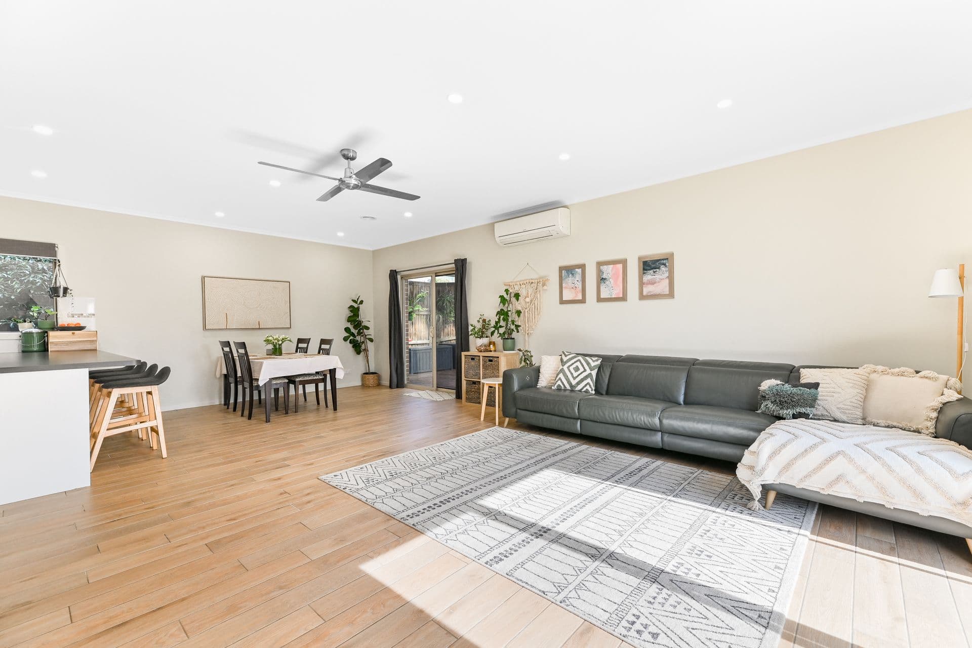 39 Thwaites Road, Pakenham VIC 3810, Pakenham - Thumbnail 3