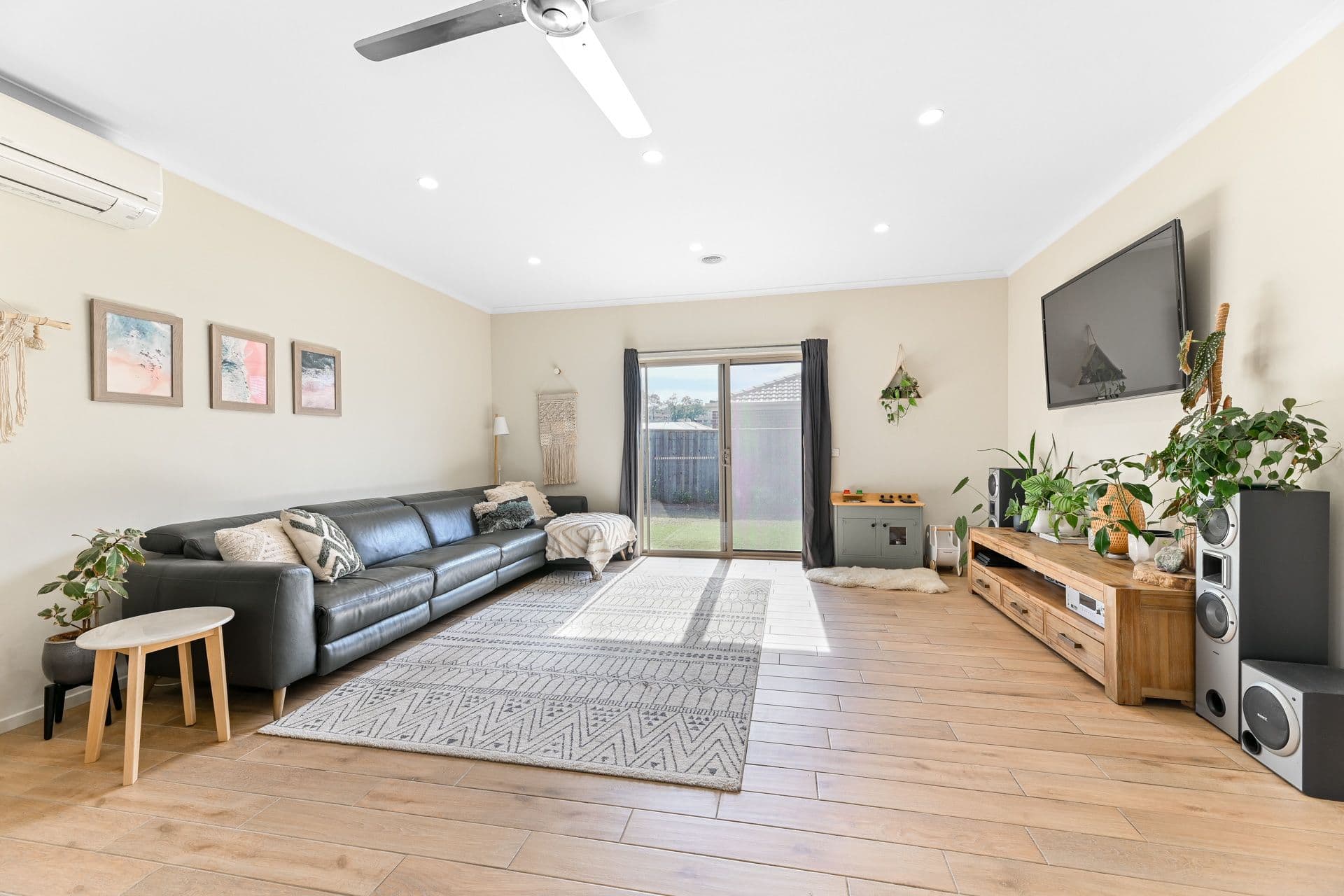 39 Thwaites Road, Pakenham VIC 3810, Pakenham - Thumbnail 4