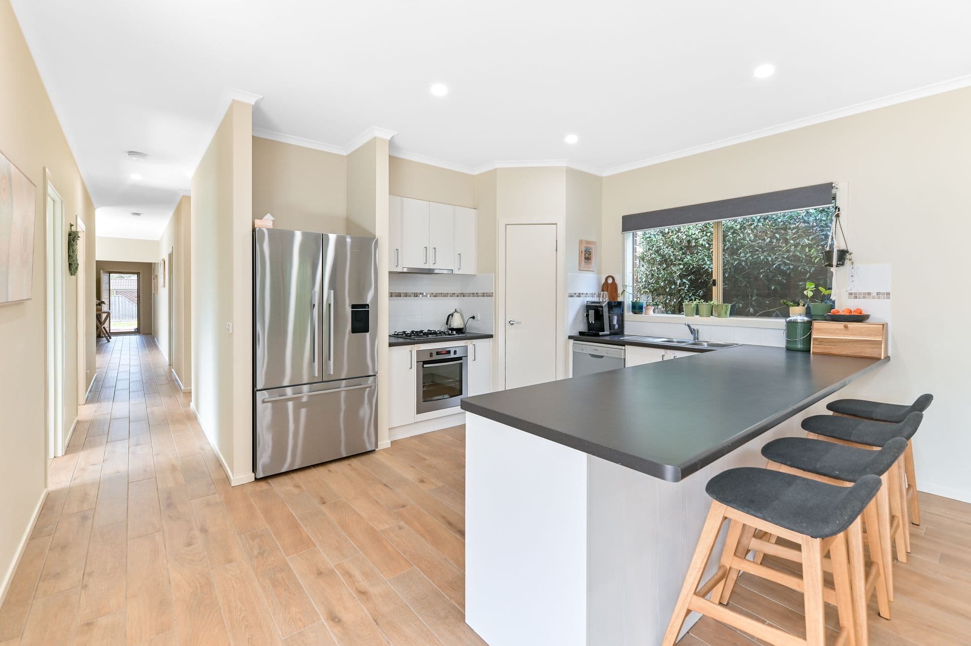 39 Thwaites Road, Pakenham VIC 3810, Pakenham - Thumbnail 6
