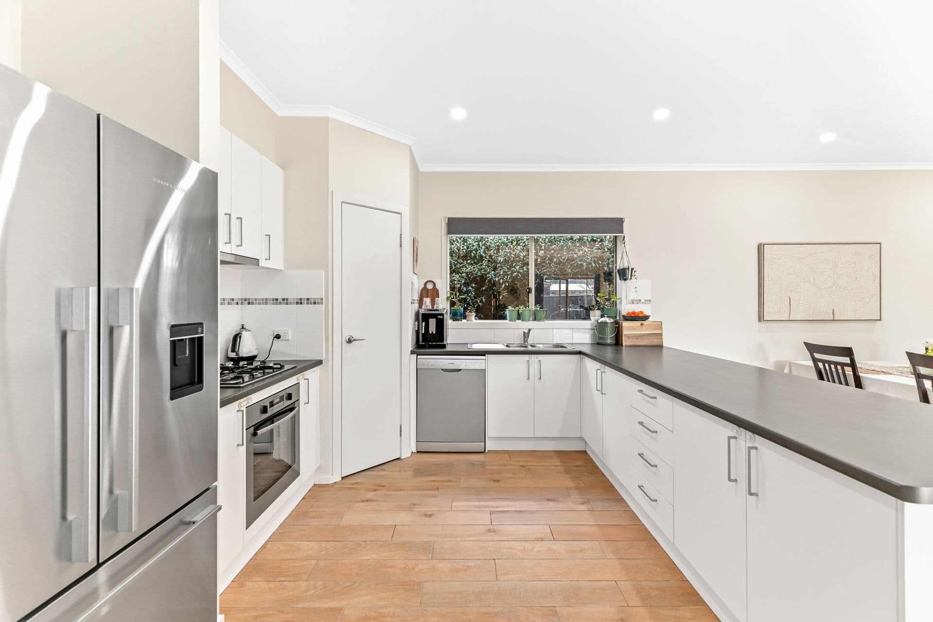 39 Thwaites Road, Pakenham VIC 3810, Pakenham - Thumbnail 7