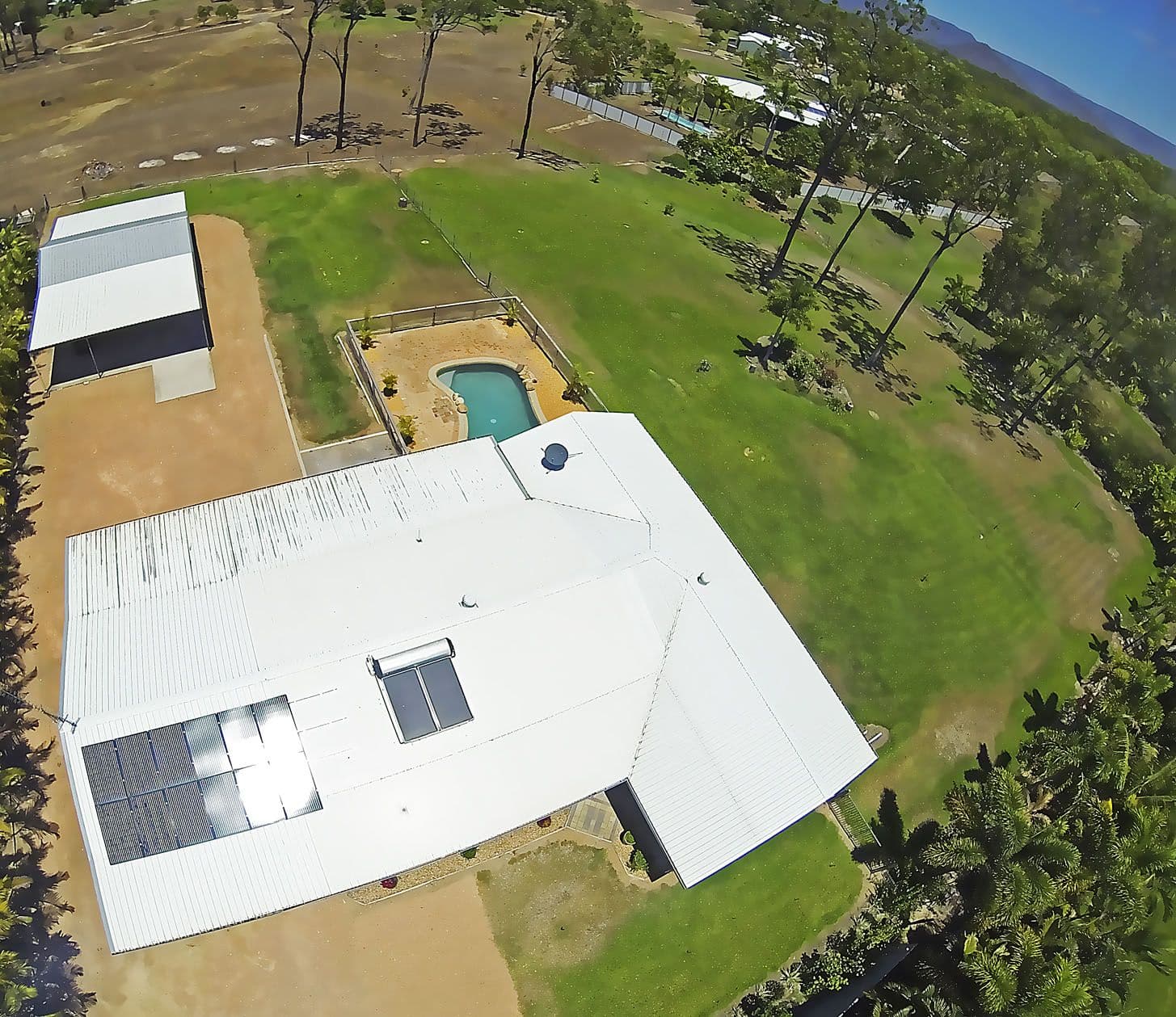 90 Gibraltar Road, RANGEWOOD QLD 4817, Rangewood - Thumbnail 2