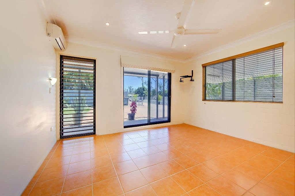 90 Gibraltar Road, RANGEWOOD QLD 4817, Rangewood - Thumbnail 8
