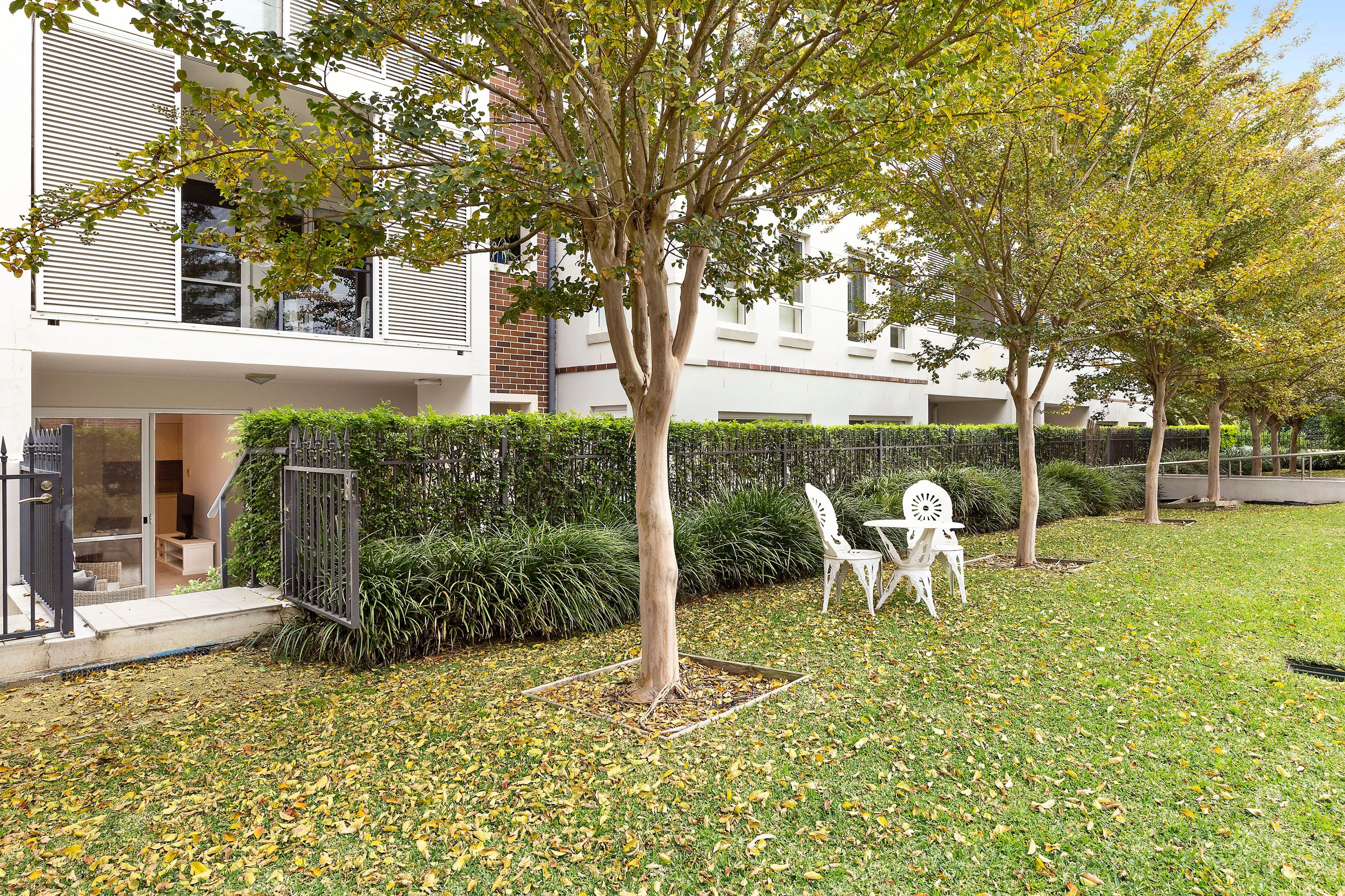 9 BARLEY CRESCENT, Clyde North - Thumbnail 2