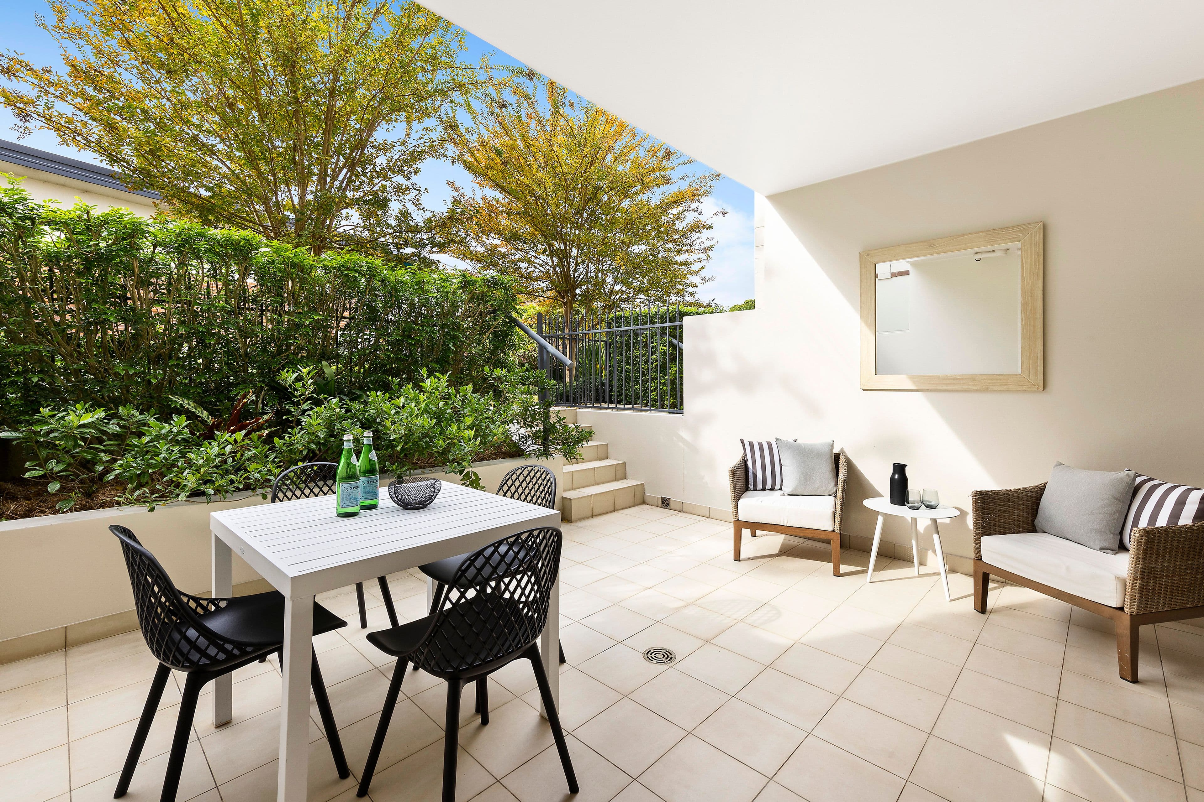 9 BARLEY CRESCENT, Clyde North - Thumbnail 3
