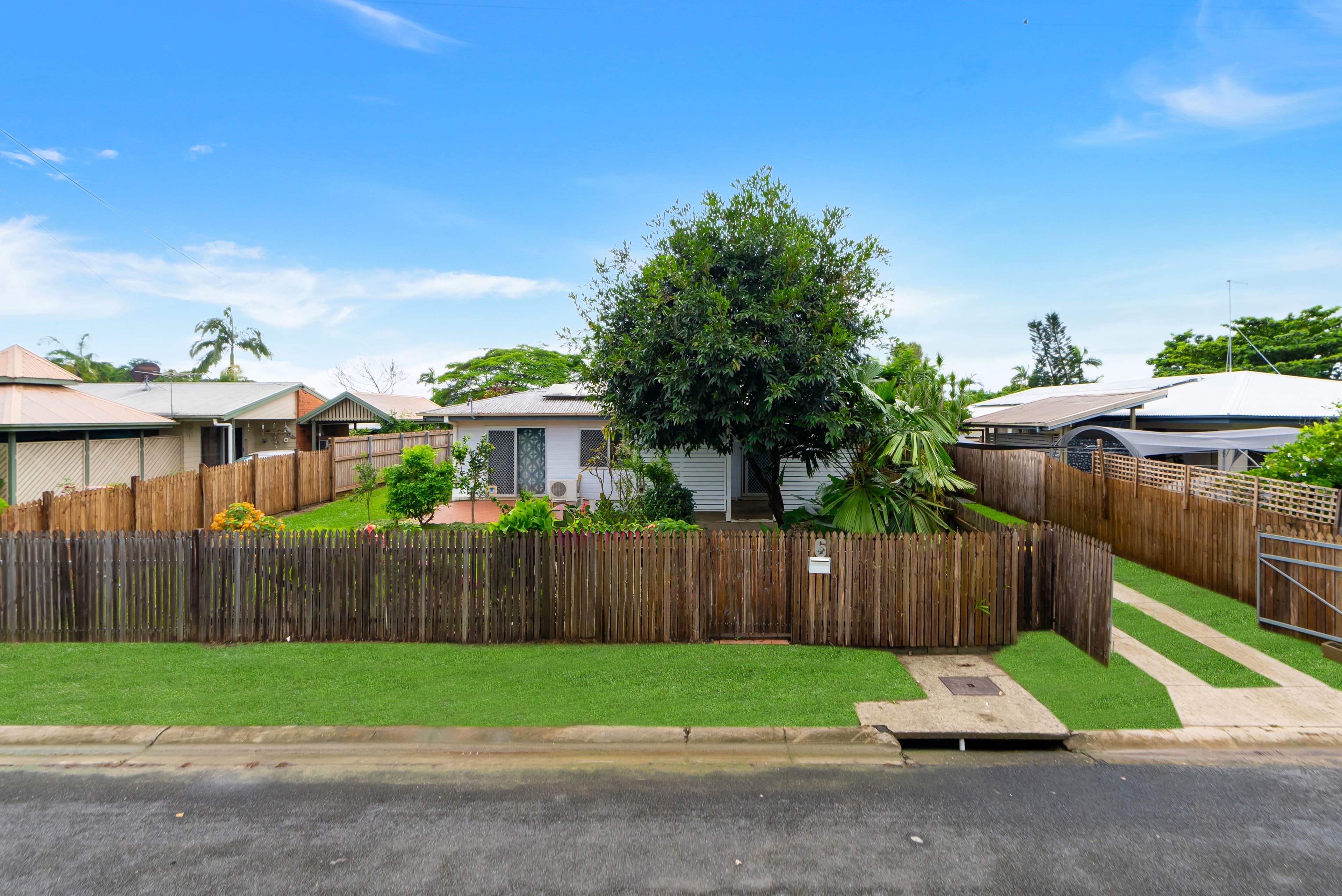 6 Ronto Close, Manoora QLD 4870, Manoora - Thumbnail 2